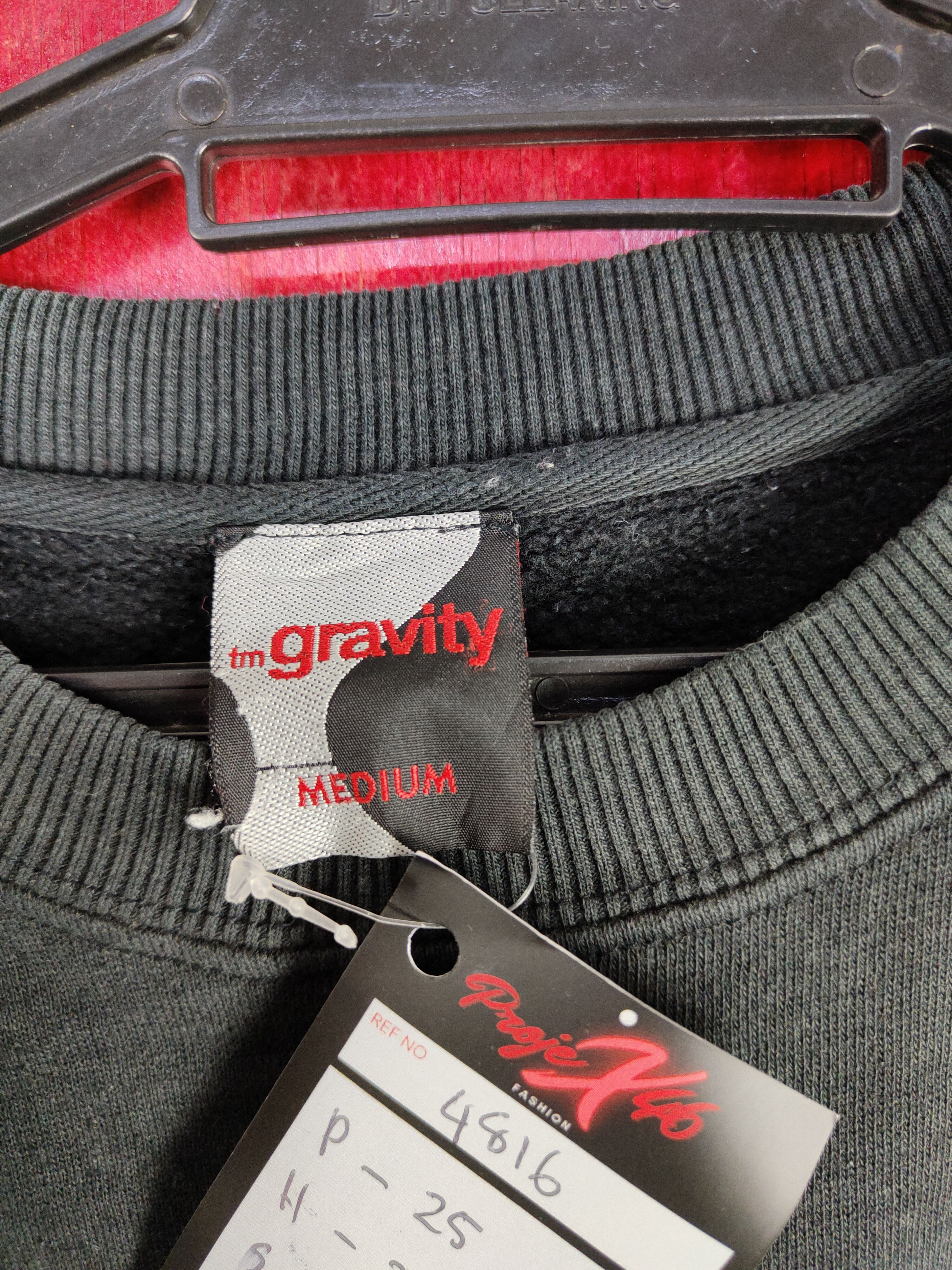 Japanese Brand TM Gravity skate surf Black Sweatshirt #4816 Size US M / EU 48-50 / 2 - 11 Thumbnail