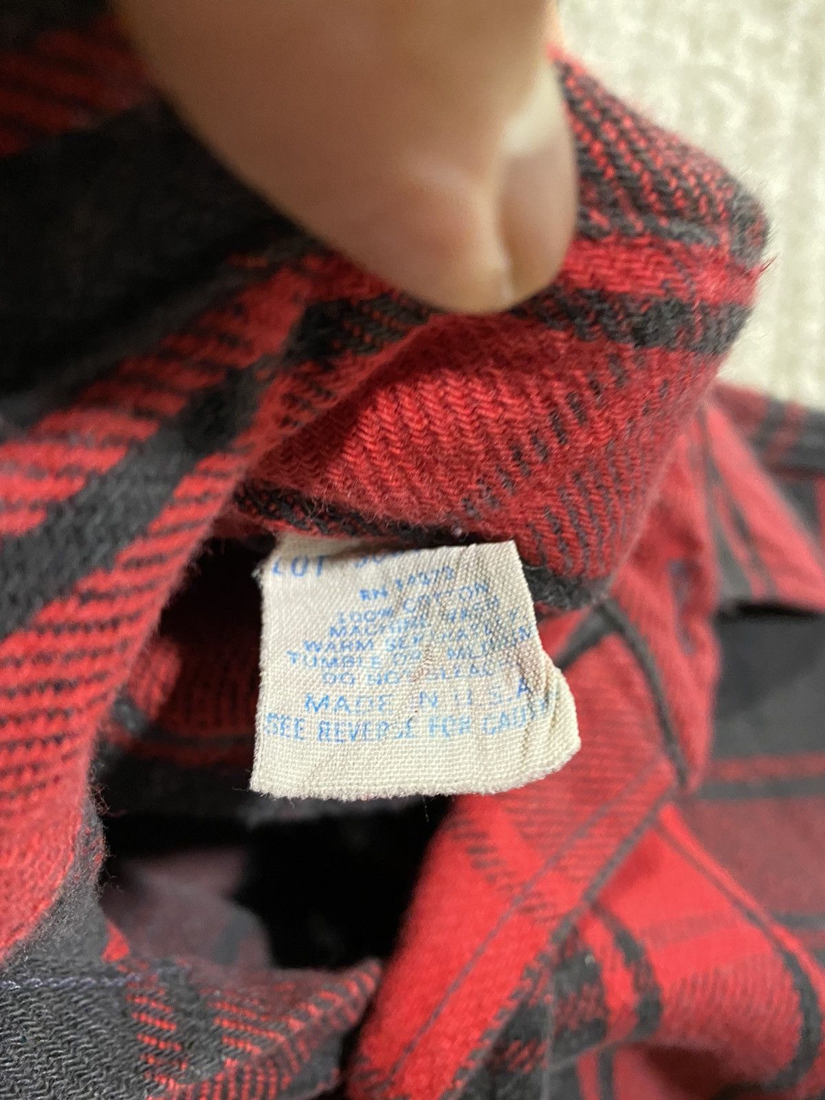 Vintage Vintage Red/Black Flannel Size US M / EU 48-50 / 2 - 3 Thumbnail