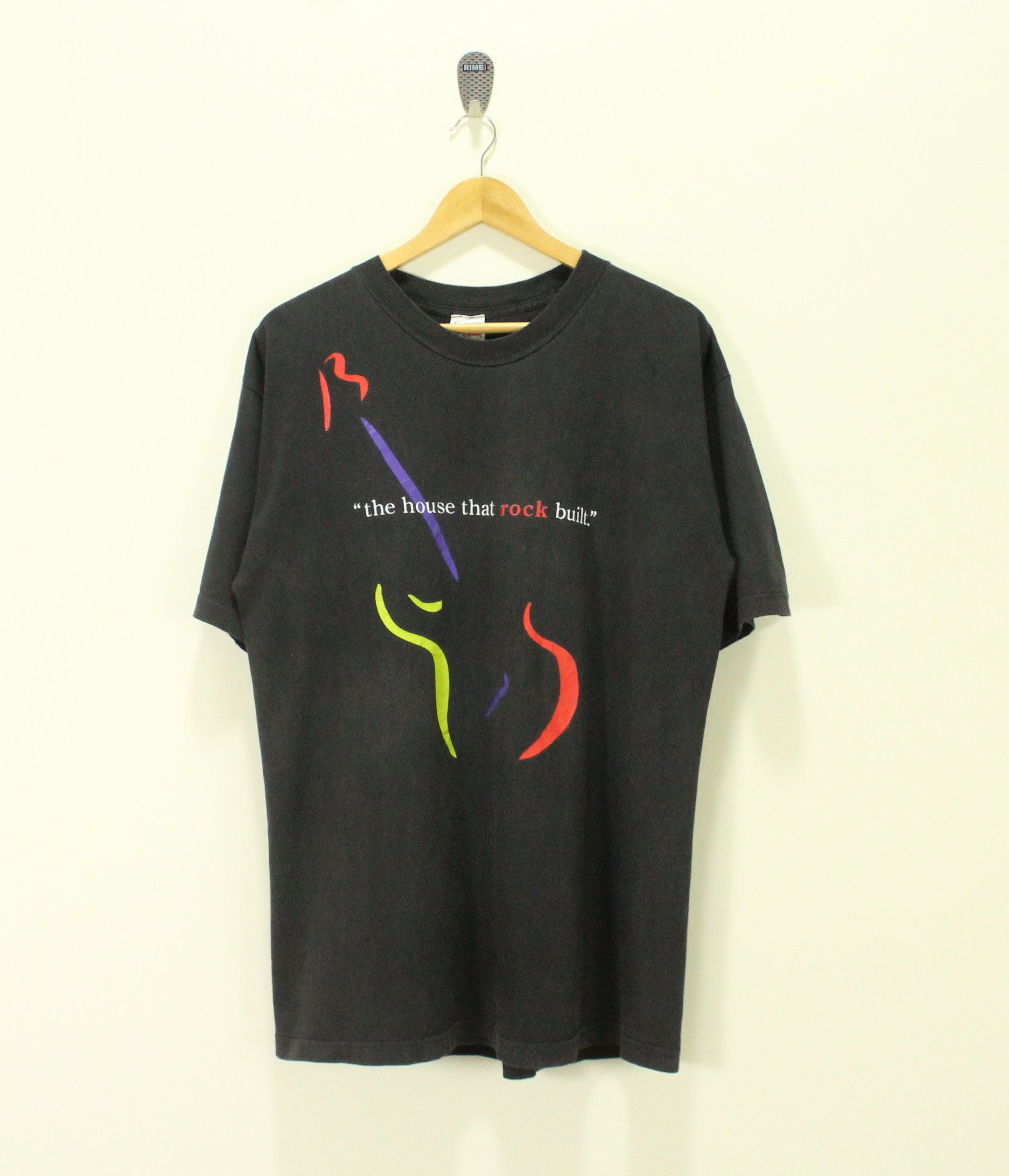 image of 1990X Clothing x Band Tees Vintage Hall Of Fame Museum T Shirt Single Stitch 1995 in Black (Size XL