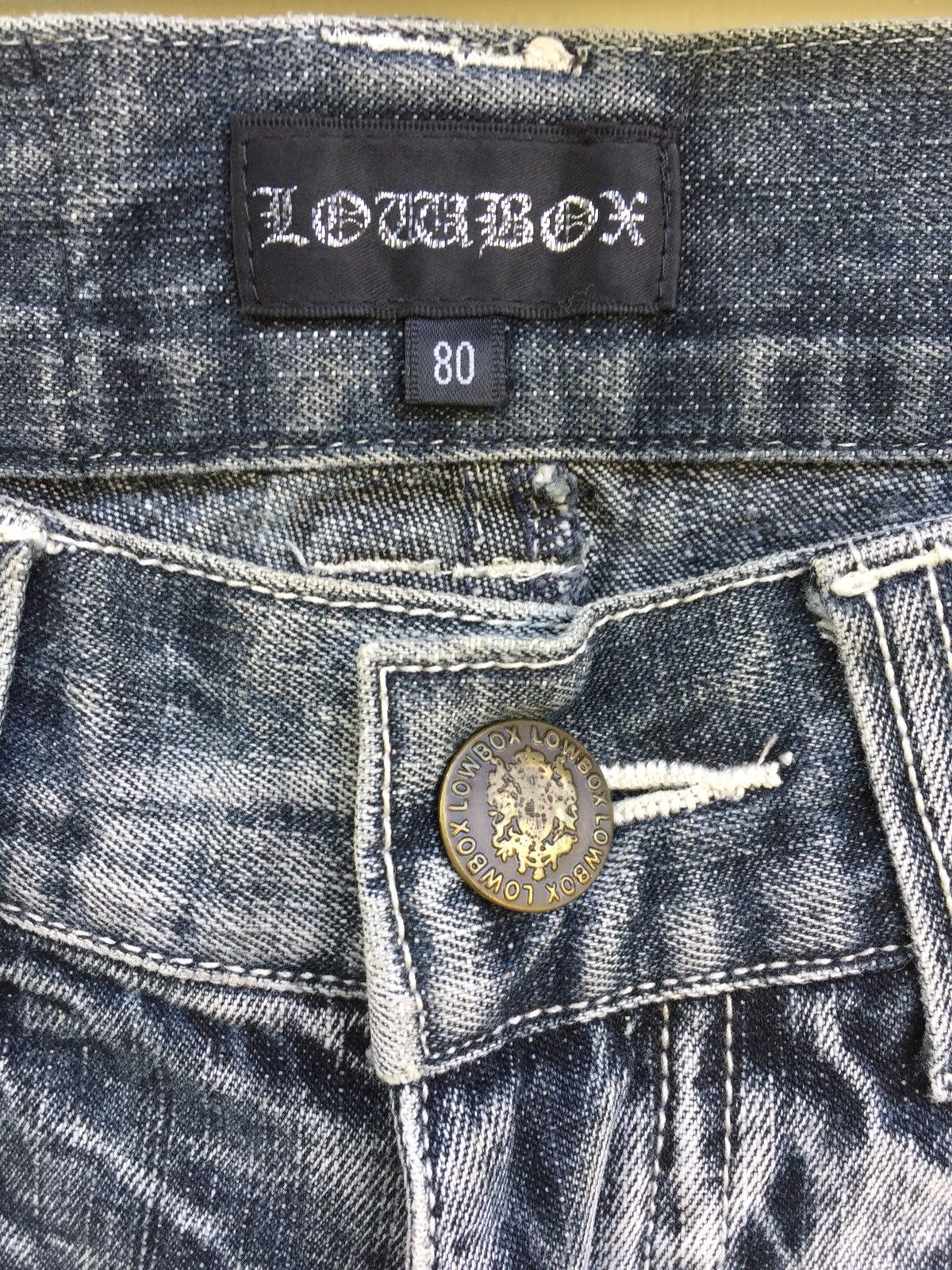 Japanese Brand Japanese Brand Lowbox Distressed Jeans Number Nine Style Size US 29 - 14 Thumbnail