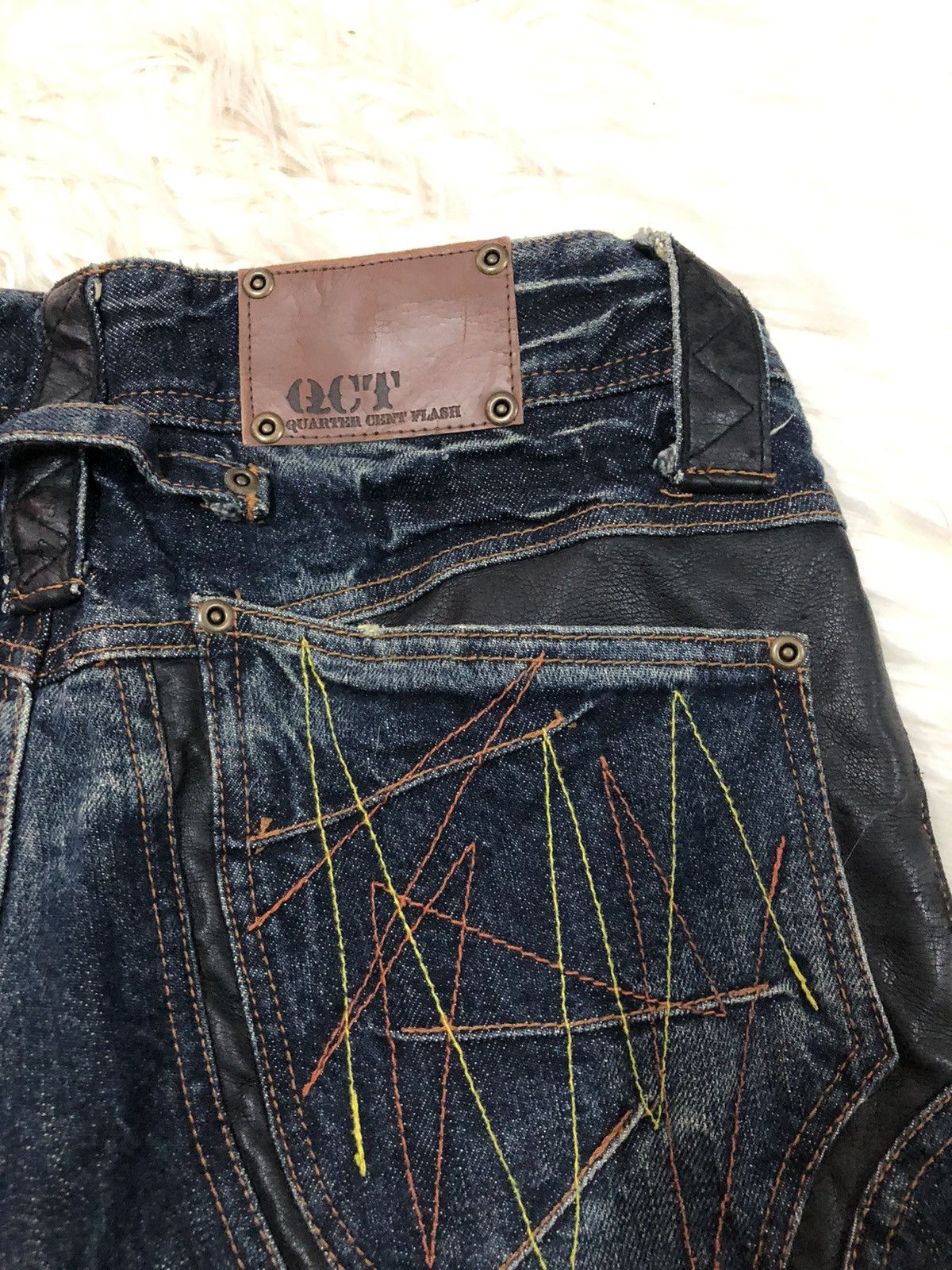 Japanese Brand Quarter cent Flash distressed emrodery skull punk style Size US 32 / EU 48 - 11 Thumbnail