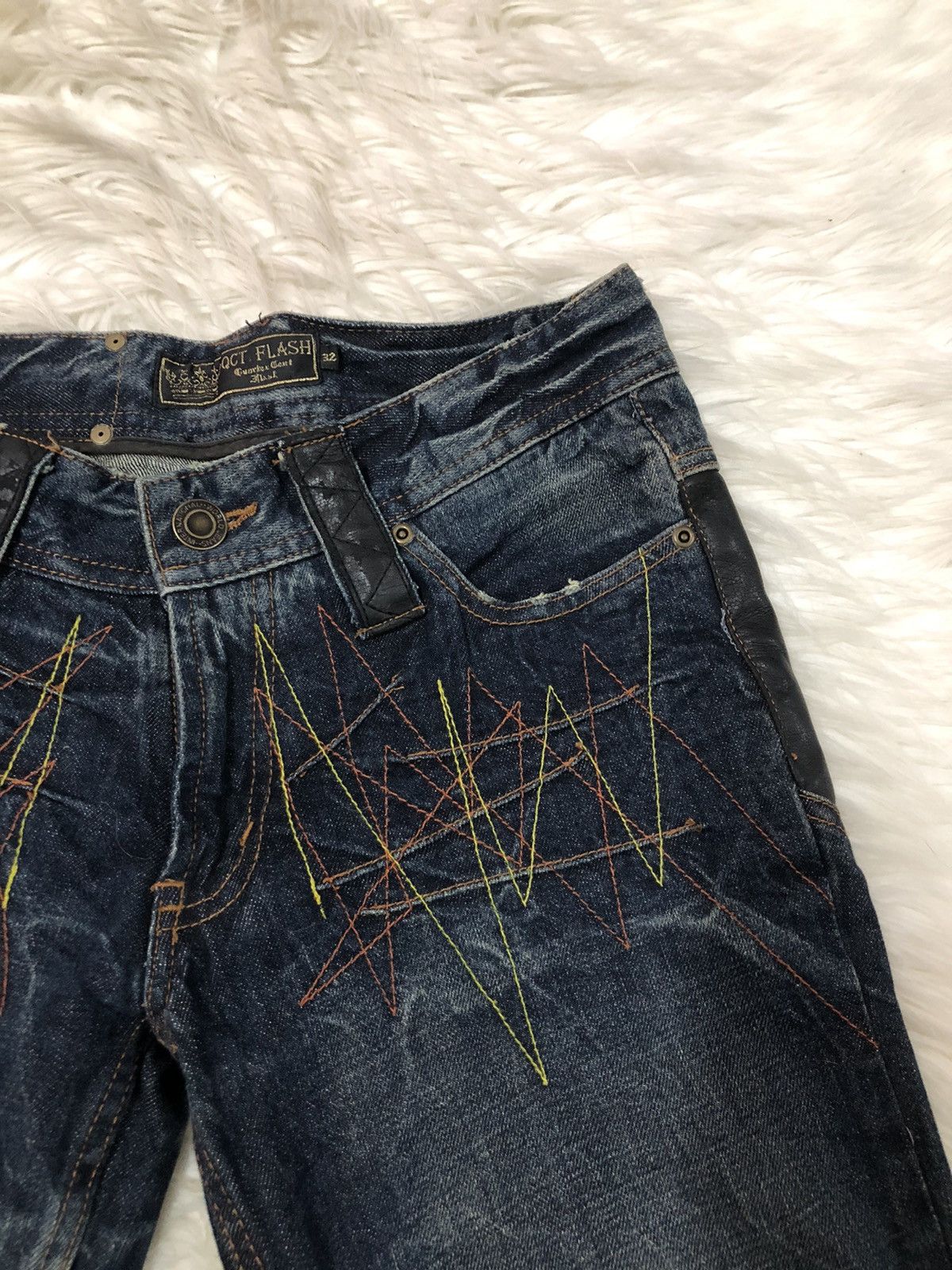 Japanese Brand Quarter cent Flash distressed emrodery skull punk style Size US 32 / EU 48 - 4 Thumbnail