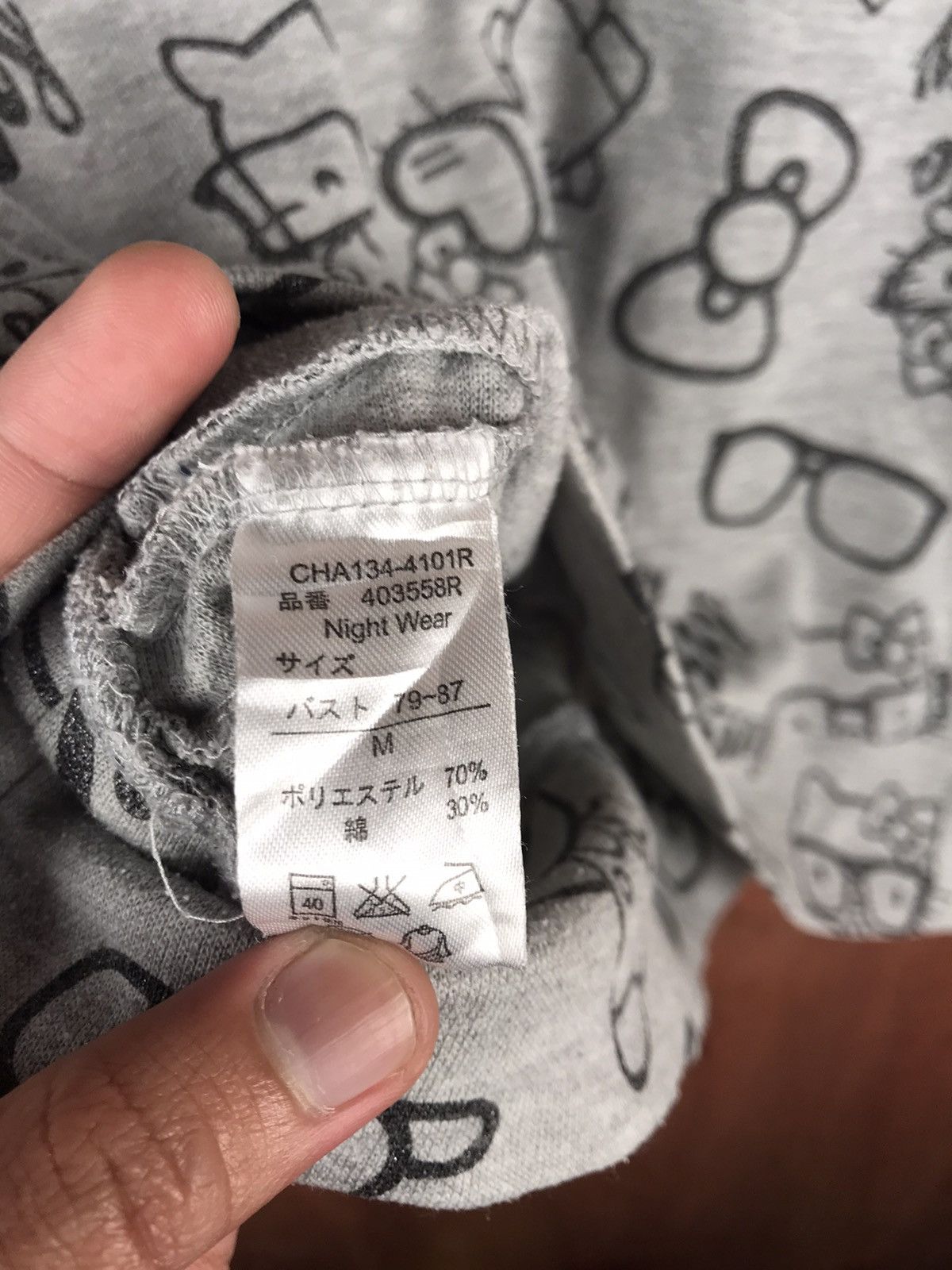 Cartoon Network DLL Hello Kitty Logo Printed Sweaters #2505 Size M / US 6-8 / IT 42-44 - 13 Thumbnail