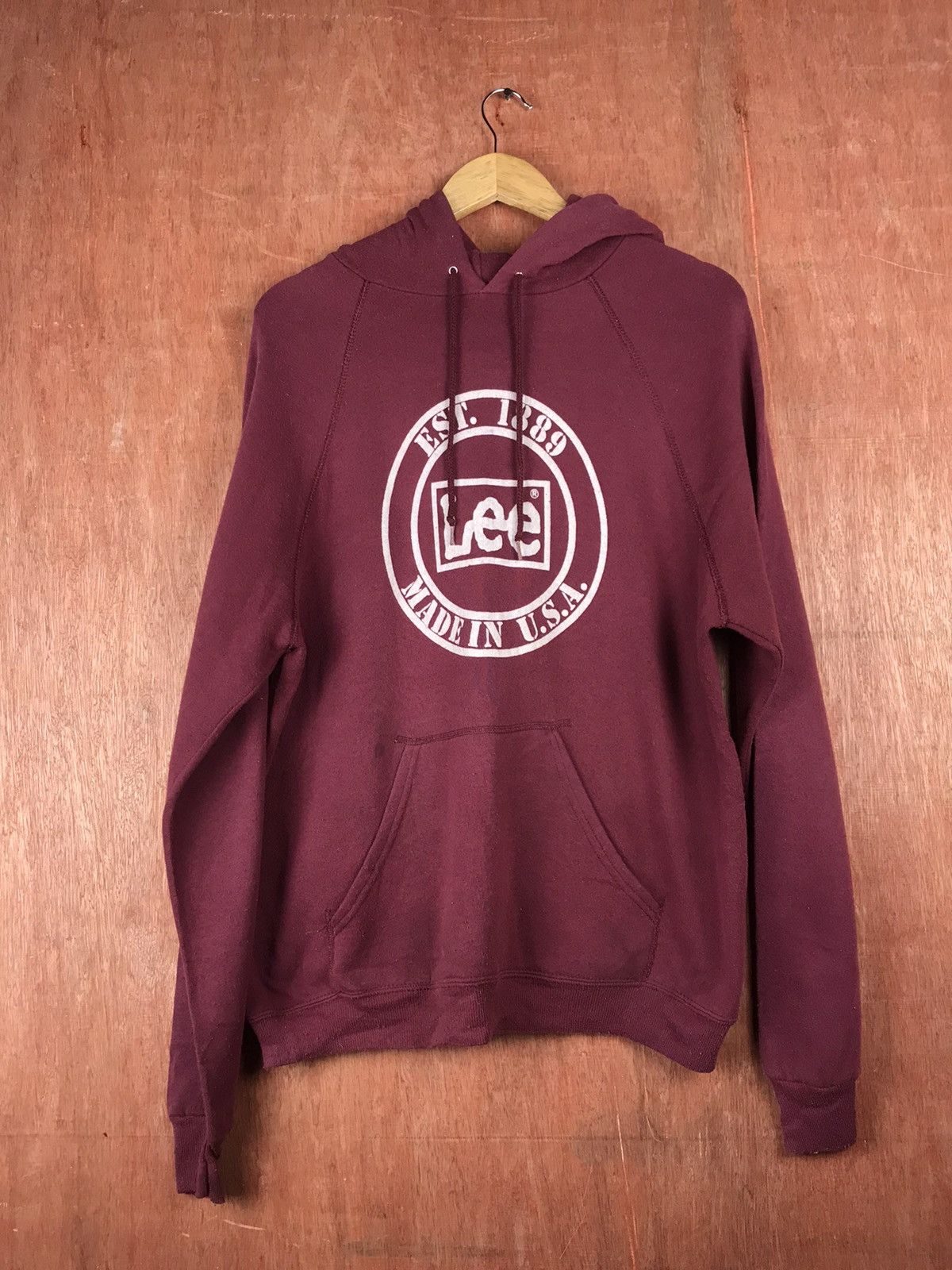 Lee Lee Big Logo Sweaters plus Hoodies #2521 Size US L / EU 52-54 / 3 - 1 Thumbnail