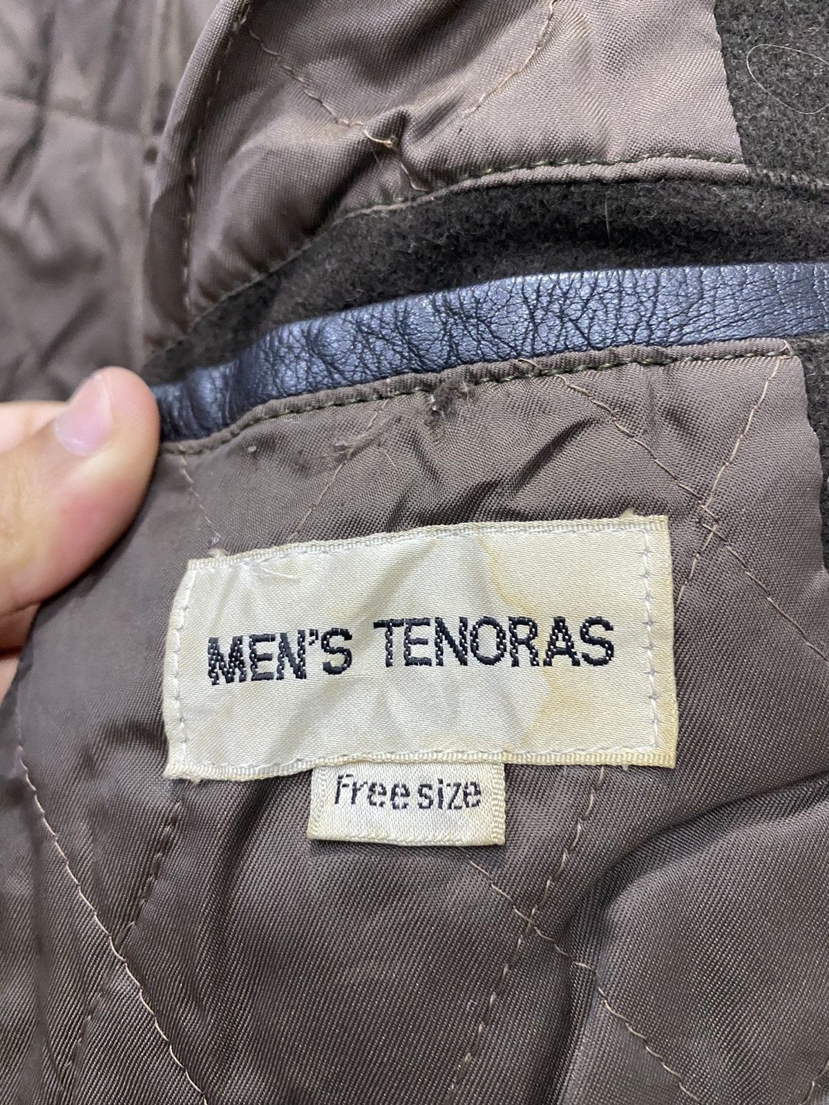 Japanese Brand 🇯🇵 FALL WINTER MEN’S TENORAS SLEEVE LEATHER VARSITY JACKET Size US L / EU 52-54 / 3 - 7 Thumbnail