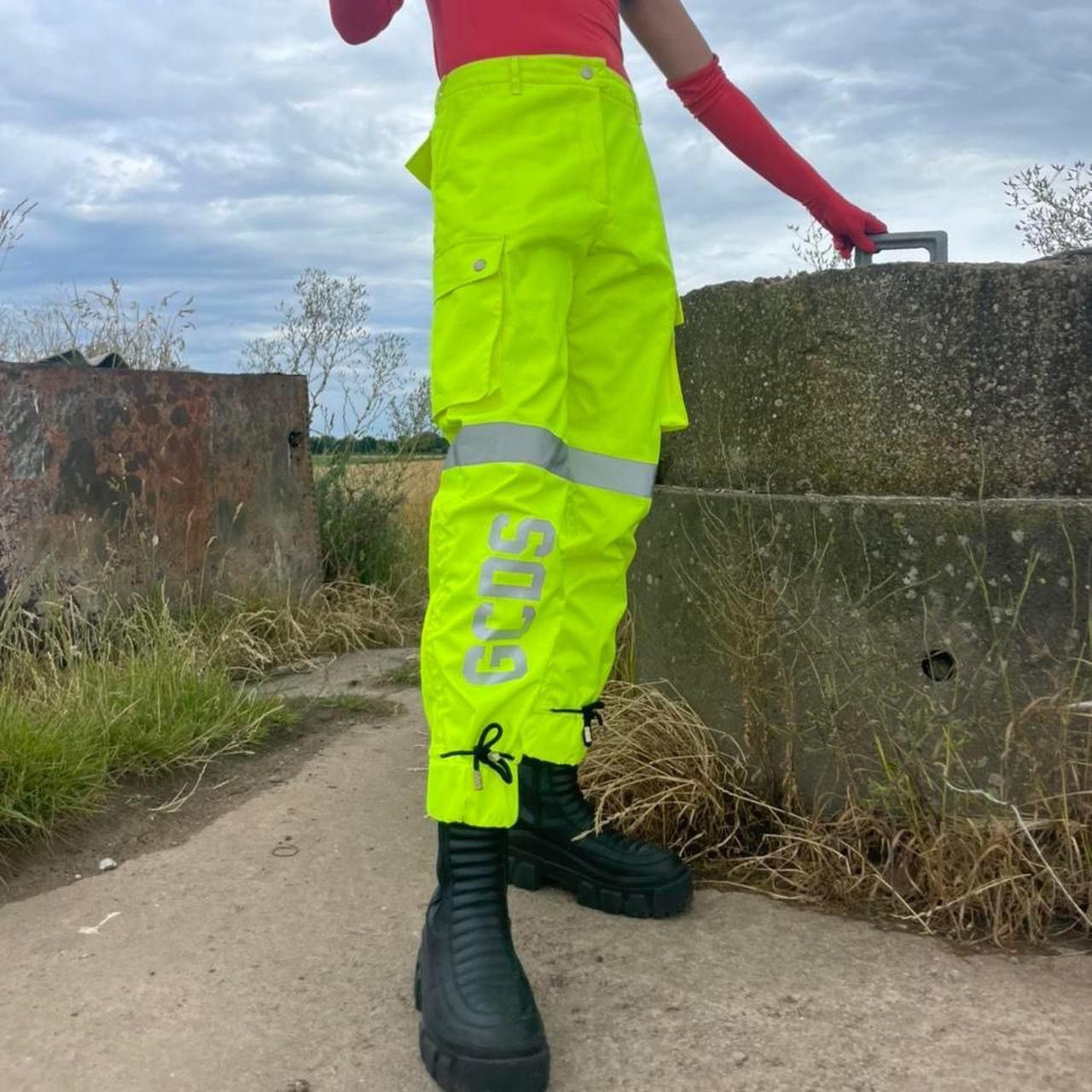 GCDS GCDS Reflective Workwear Cargo Pants Size US 32 / EU 48 - 3 Thumbnail