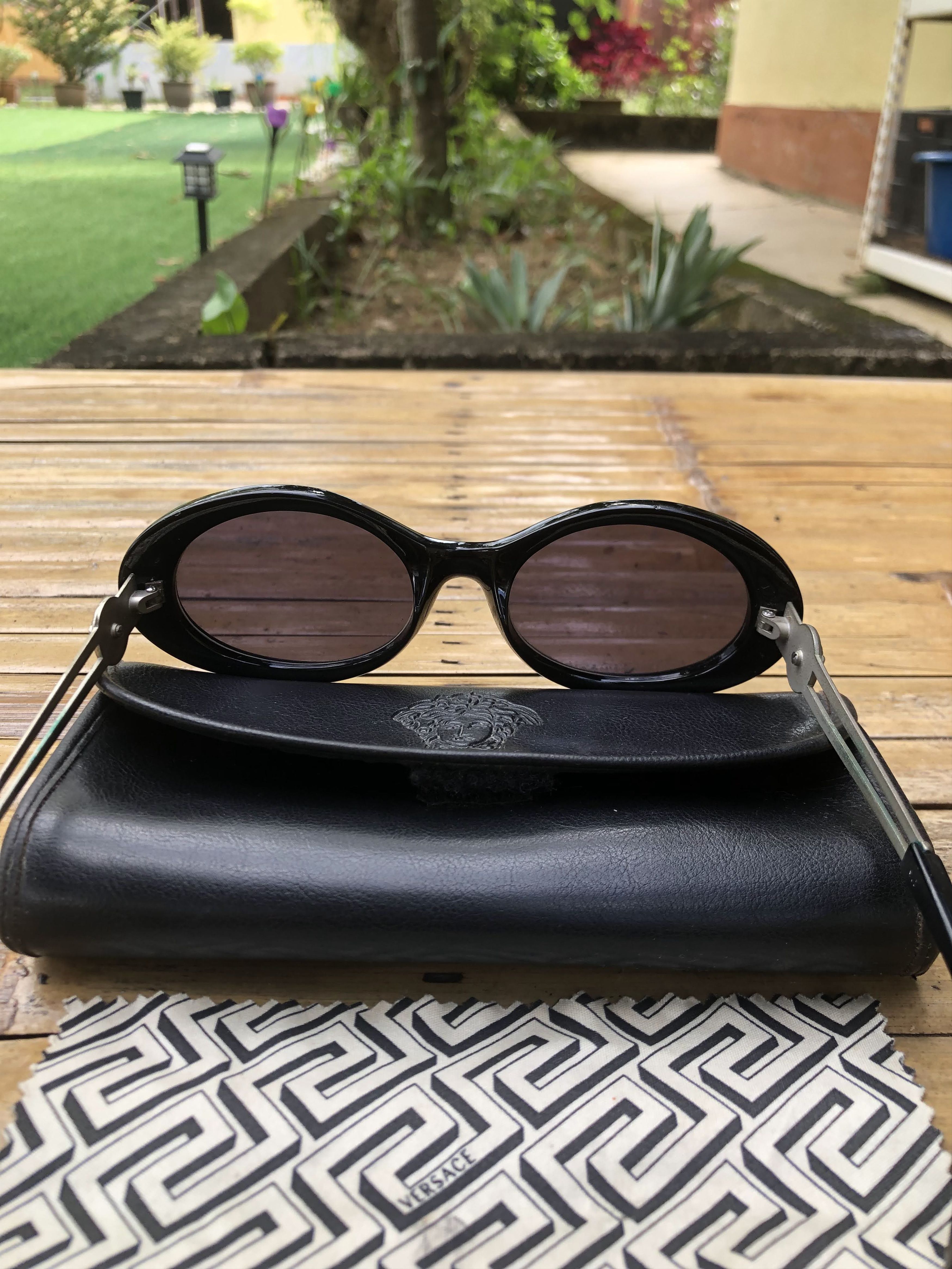 Versace Vintage Versace Sunglasses (K001) Size ONE SIZE - 3 Thumbnail
