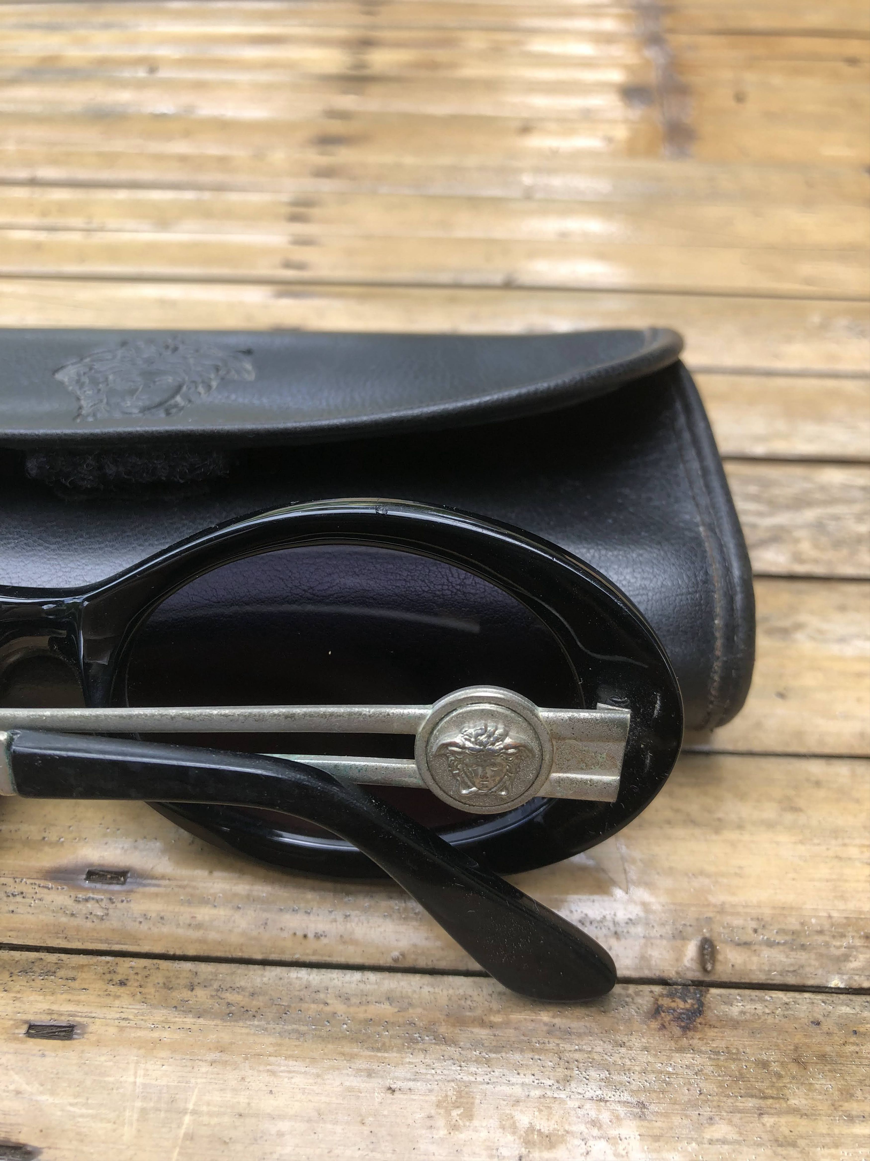 Versace Vintage Versace Sunglasses (K001) Size ONE SIZE - 11 Thumbnail