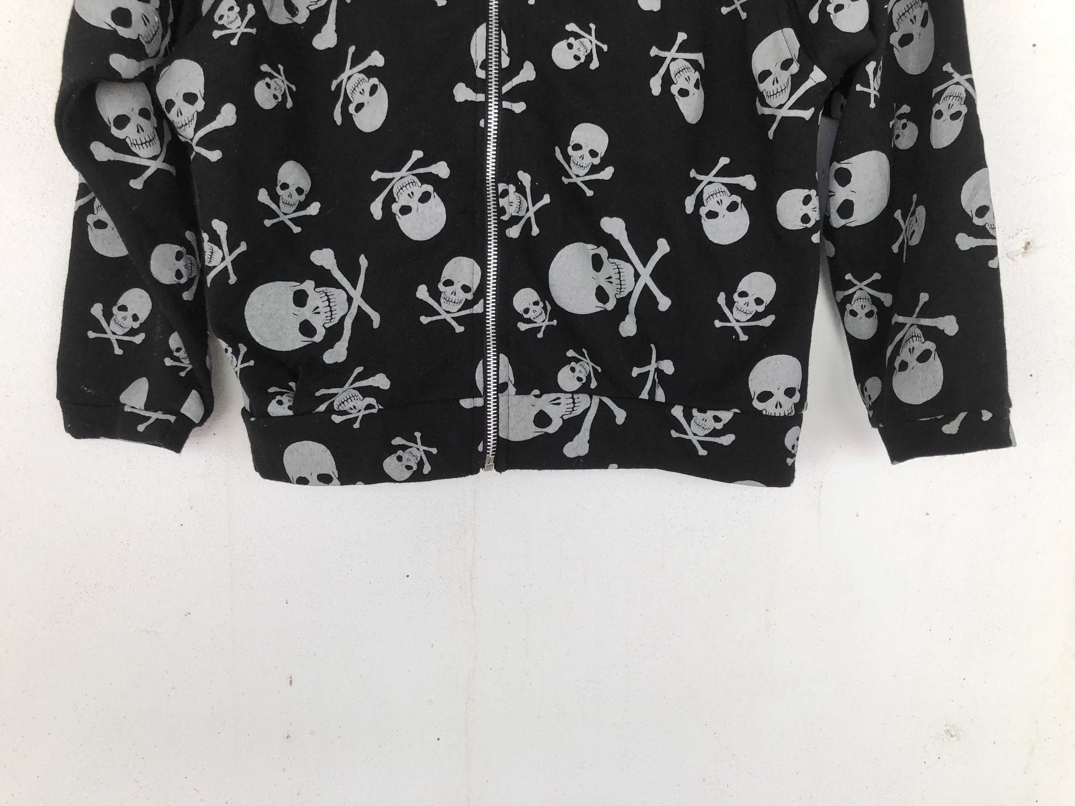 Japanese Brand Liquid Girl Hoodies (H011) Size US L / EU 52-54 / 3 - 4 Thumbnail