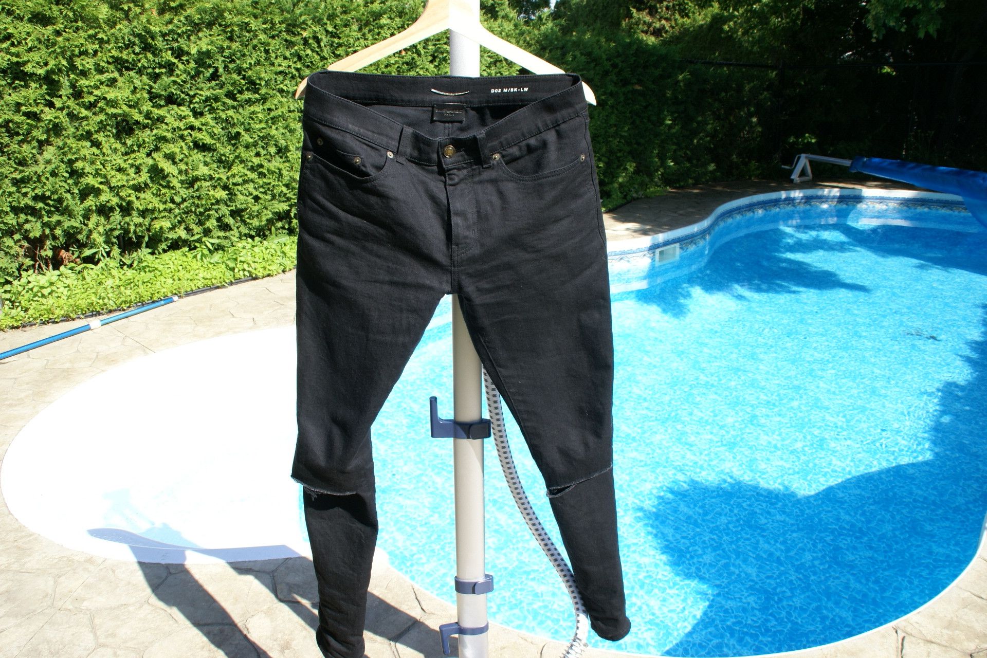 Hedi Slimane × Saint Laurent Paris Saint Laurent D02 Ripped denim size 30 Size US 30 / EU 46 - 3 Thumbnail