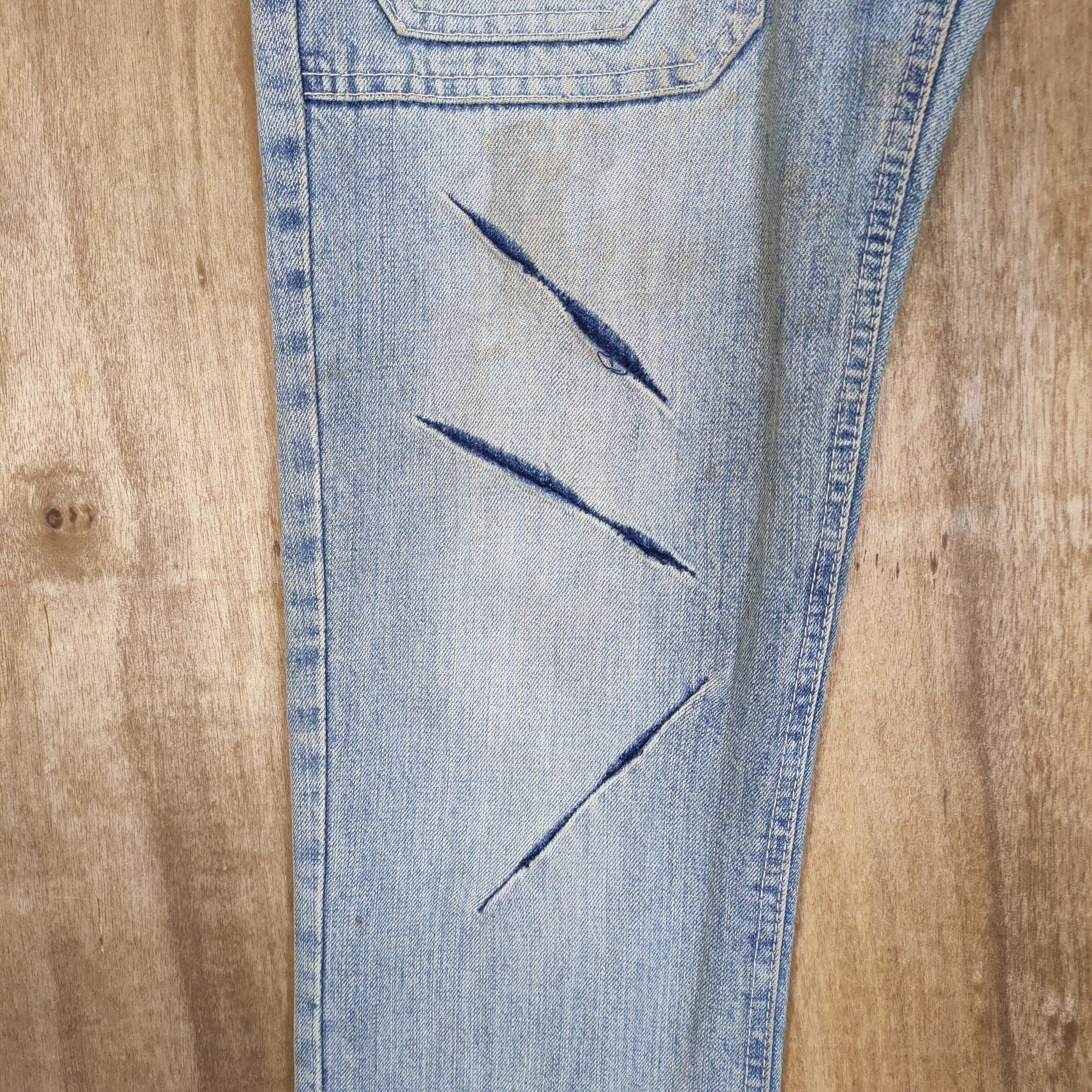 Japanese Brand NO CONCEPT LIGHT BLUE JEAN DENIM CARGO PANTS Size US 34 / EU 50 - 4 Thumbnail