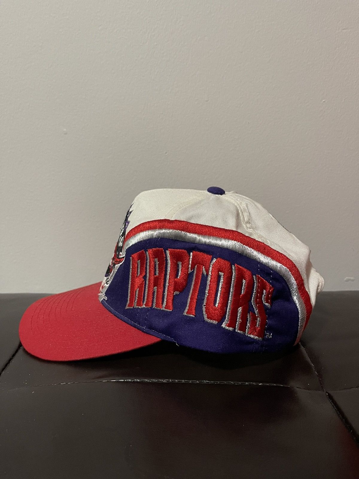 Vintage Vintage Raptors Snapback Size ONE SIZE - 2 Thumbnail
