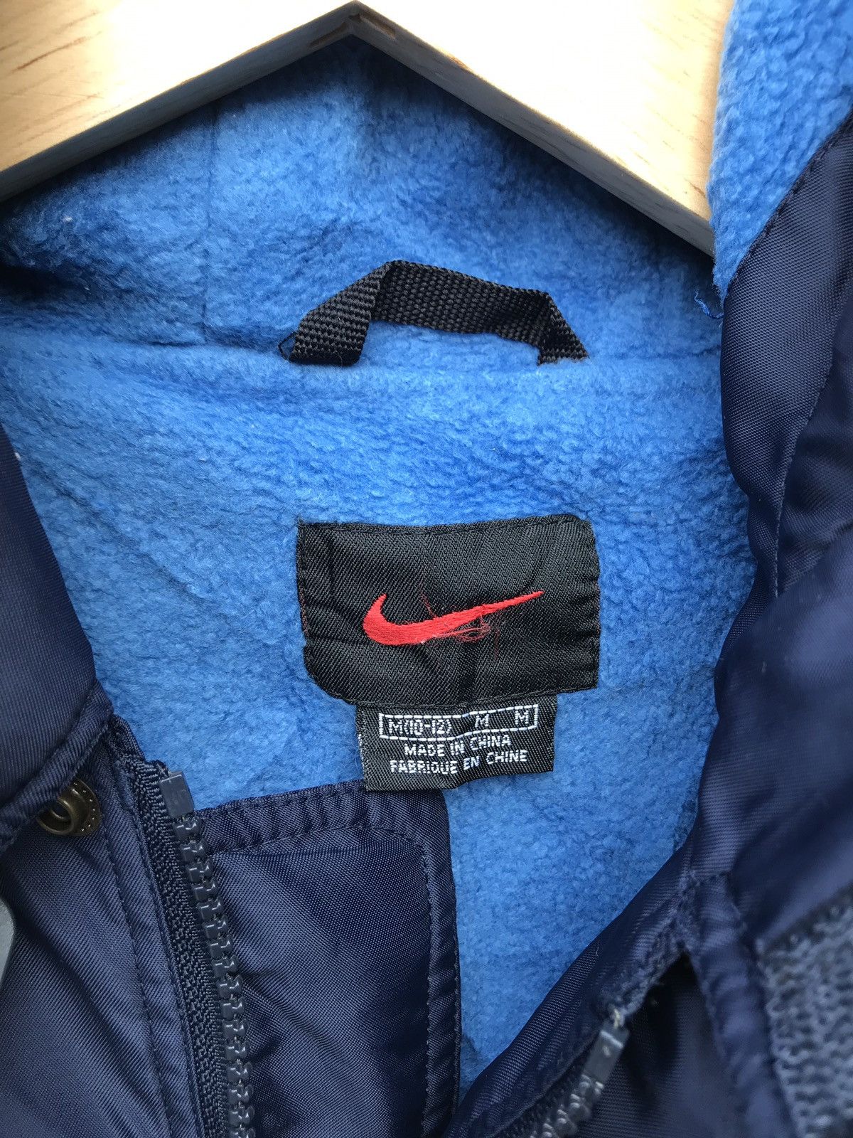Nike Vintage Nike Swoosh Big Logo Streetwear Hoodie Jacket Size US M / EU 48-50 / 2 - 3 Thumbnail