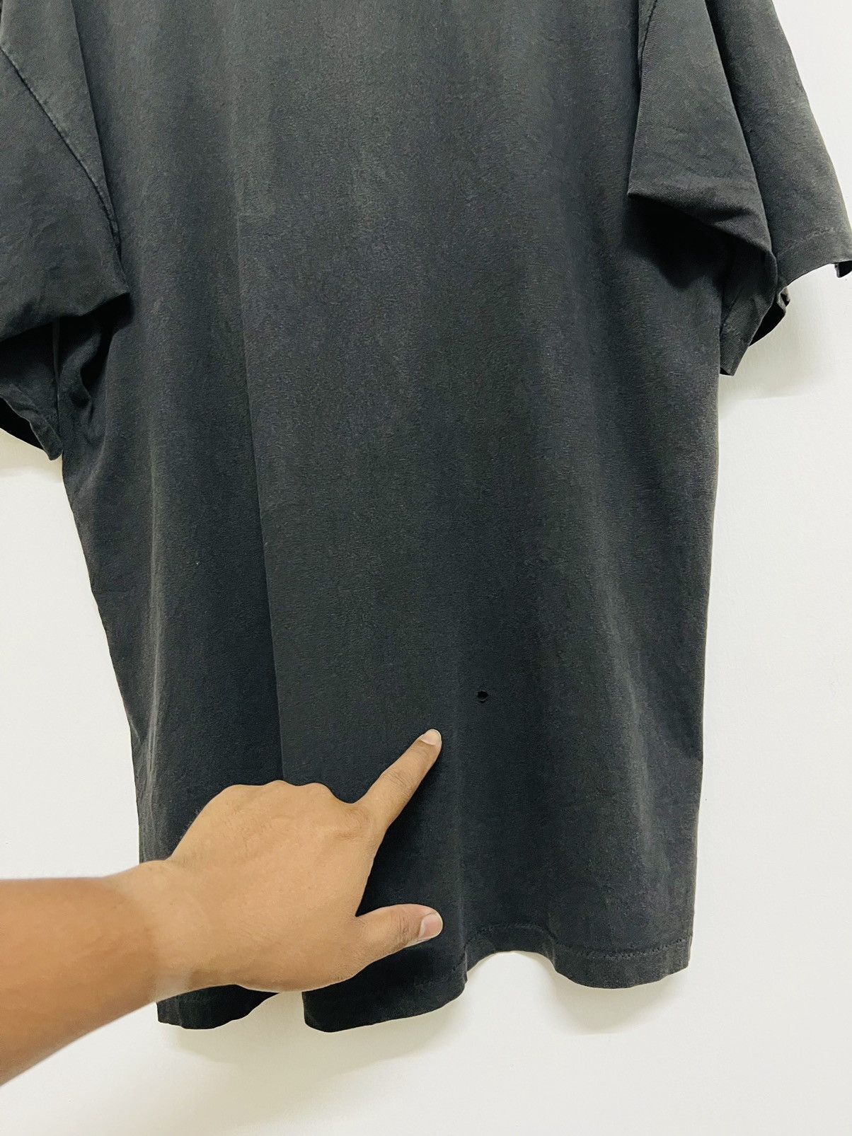 Band Tees × Vintage Vintage THRASHED Heavy Metal Racer X Superheroes Album Tee Size US L / EU 52-54 / 3 - 15 Thumbnail