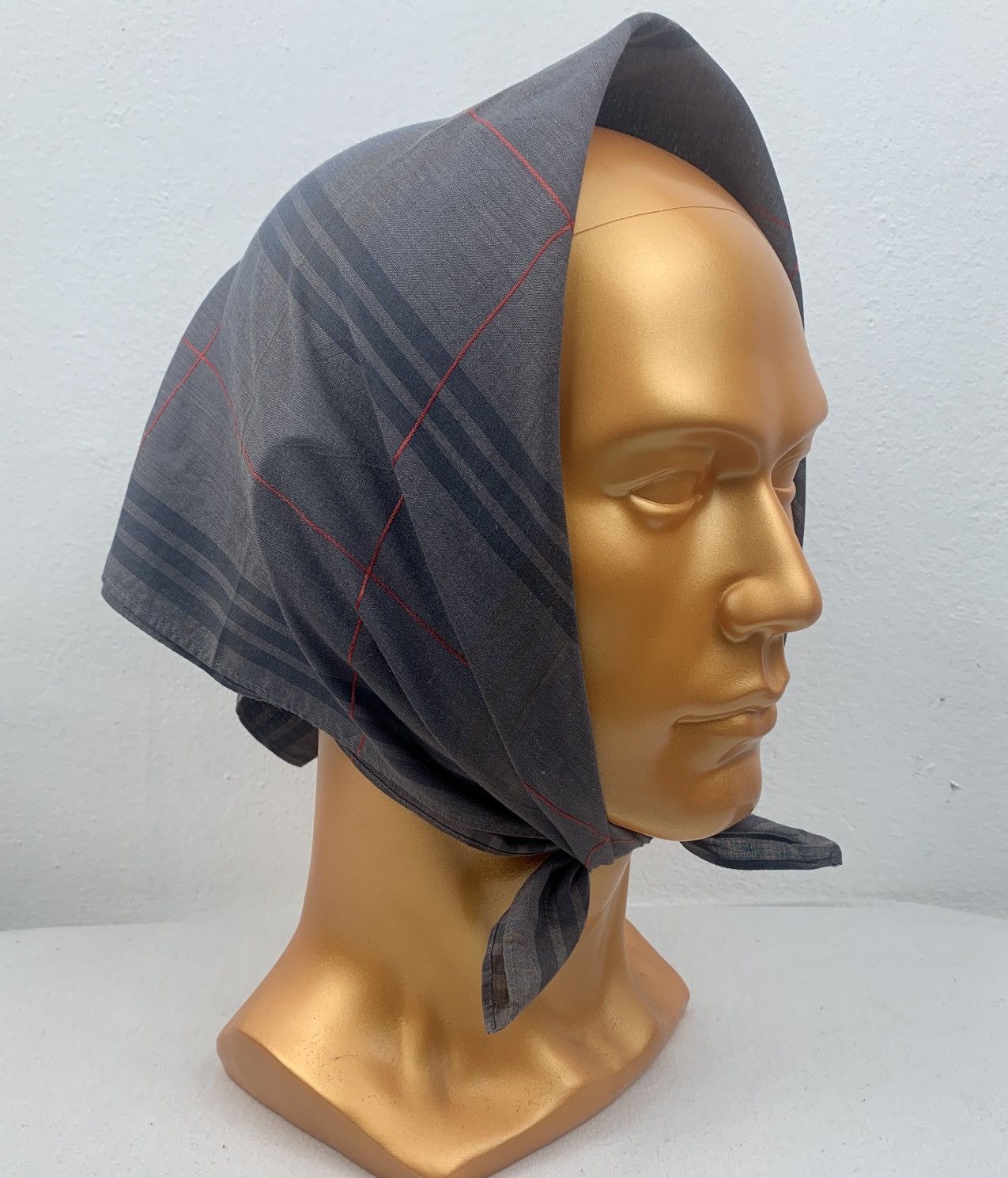 Yves Saint Laurent Yves Saint Laurent Handkerchief / Bandana Size ONE SIZE - 1 Thumbnail