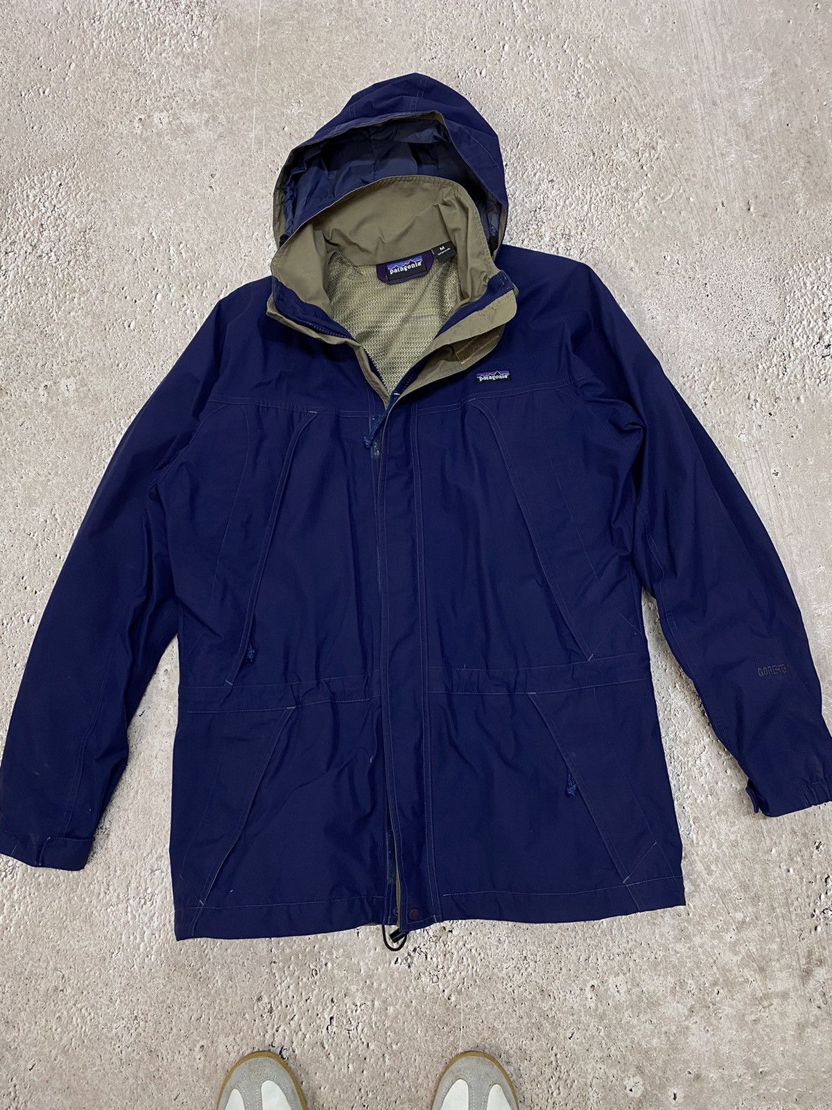 パタゴニア　patagonia gore-tex jacket vintage Vintage Patagonia Gore-Tex Rain Jacket Parka Mens Large Gorpcore