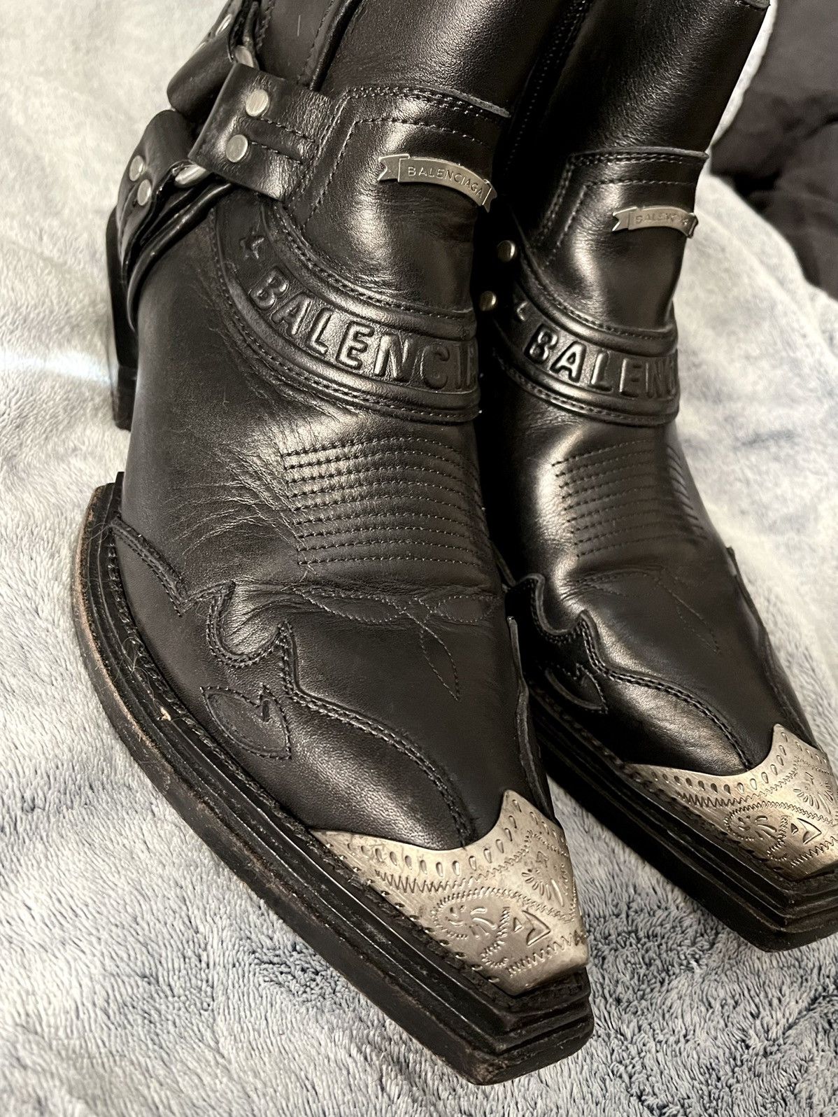 Balenciaga SS19 Balenciaga Santiag Harness Boots | Grailed Balenciaga SS19 Balenciaga Santiag Harness Boots | Grailed