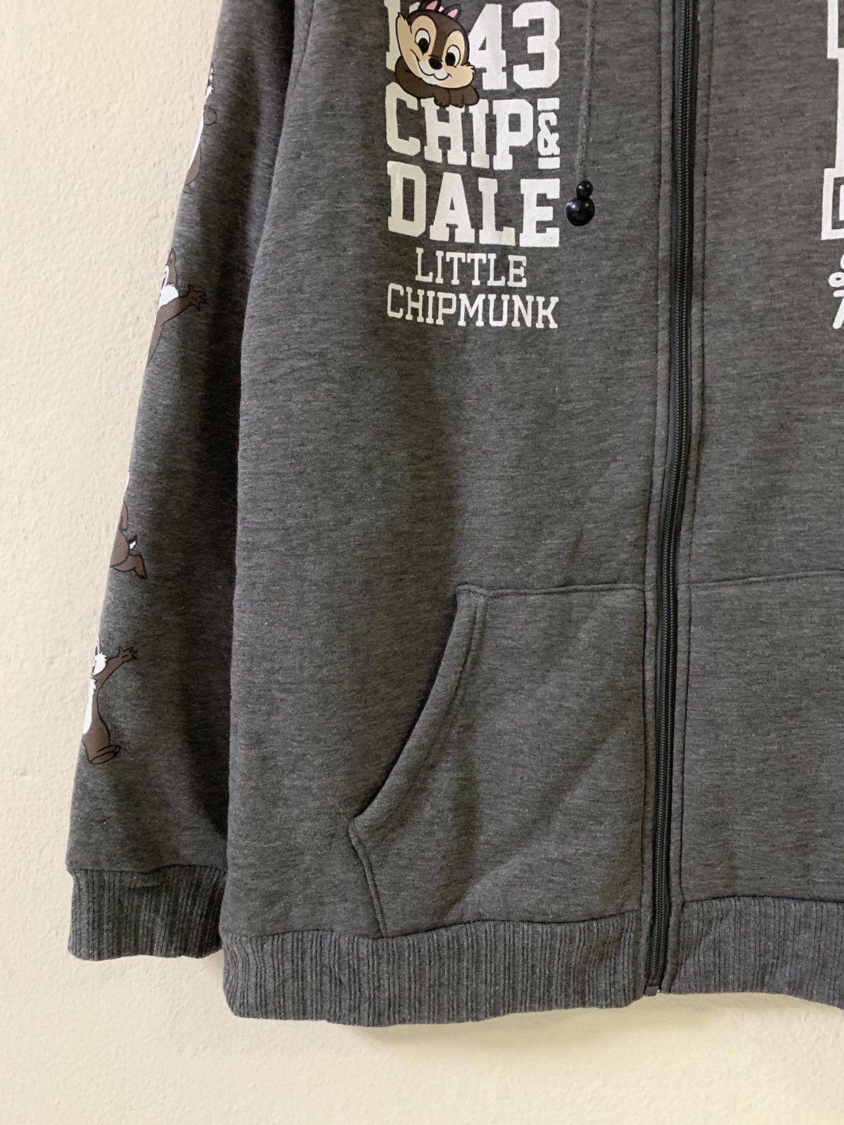 Cartoon Network Disney chip & Dale Donald Duck Hoodie Size US M / EU 48-50 / 2 - 3 Thumbnail