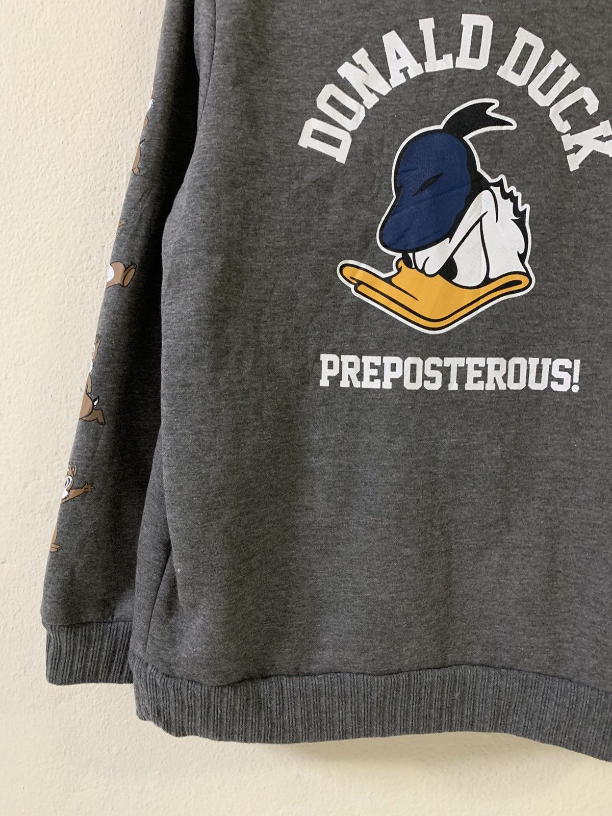 Cartoon Network Disney chip & Dale Donald Duck Hoodie Size US M / EU 48-50 / 2 - 11 Thumbnail