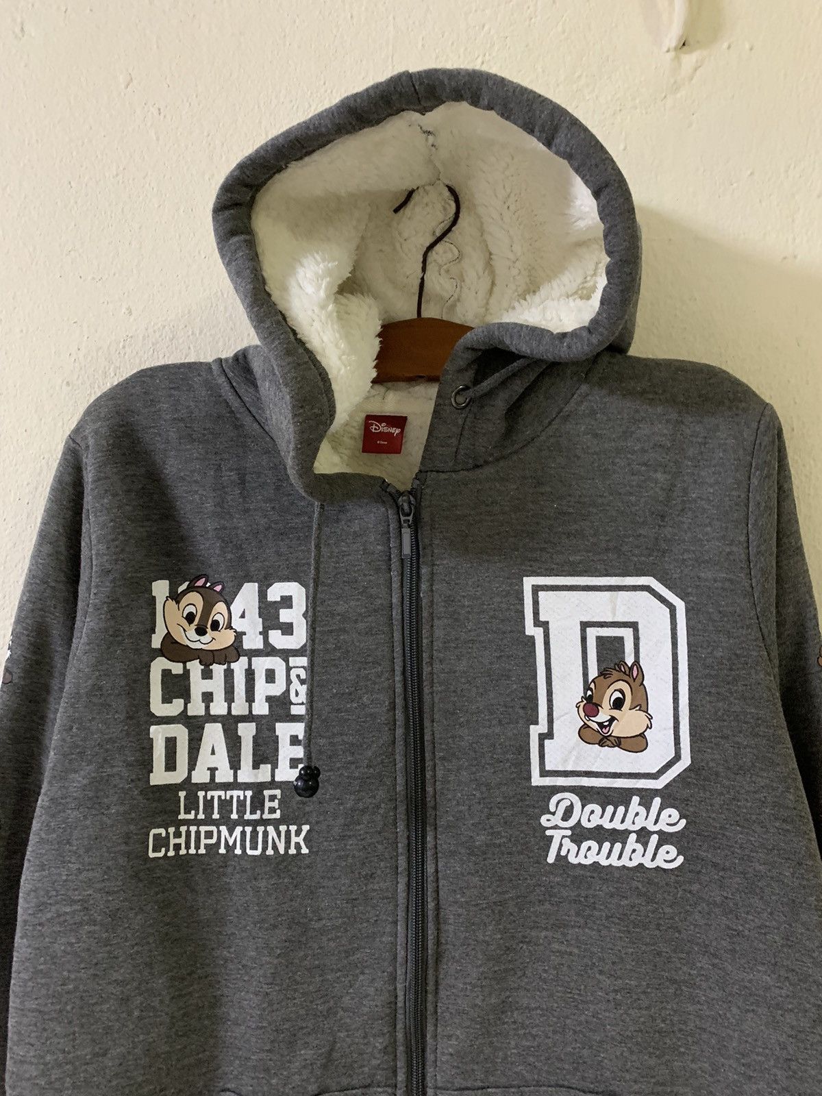 Cartoon Network Disney chip & Dale Donald Duck Hoodie Size US M / EU 48-50 / 2 - 4 Thumbnail