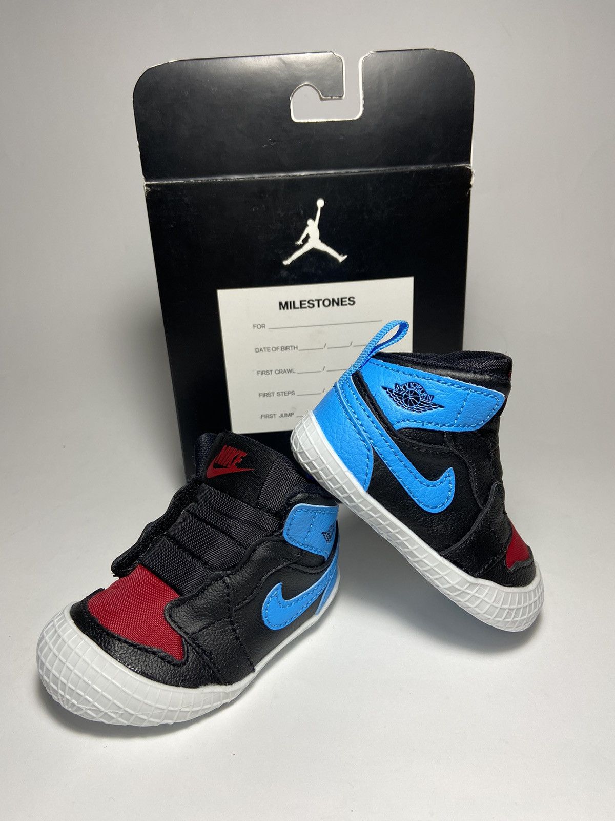 Jordan Brand × Nike AIR JORDAN 1 CRIB BOOTIE AT3745-046 Size US 5 / EU 37 - 8 Thumbnail