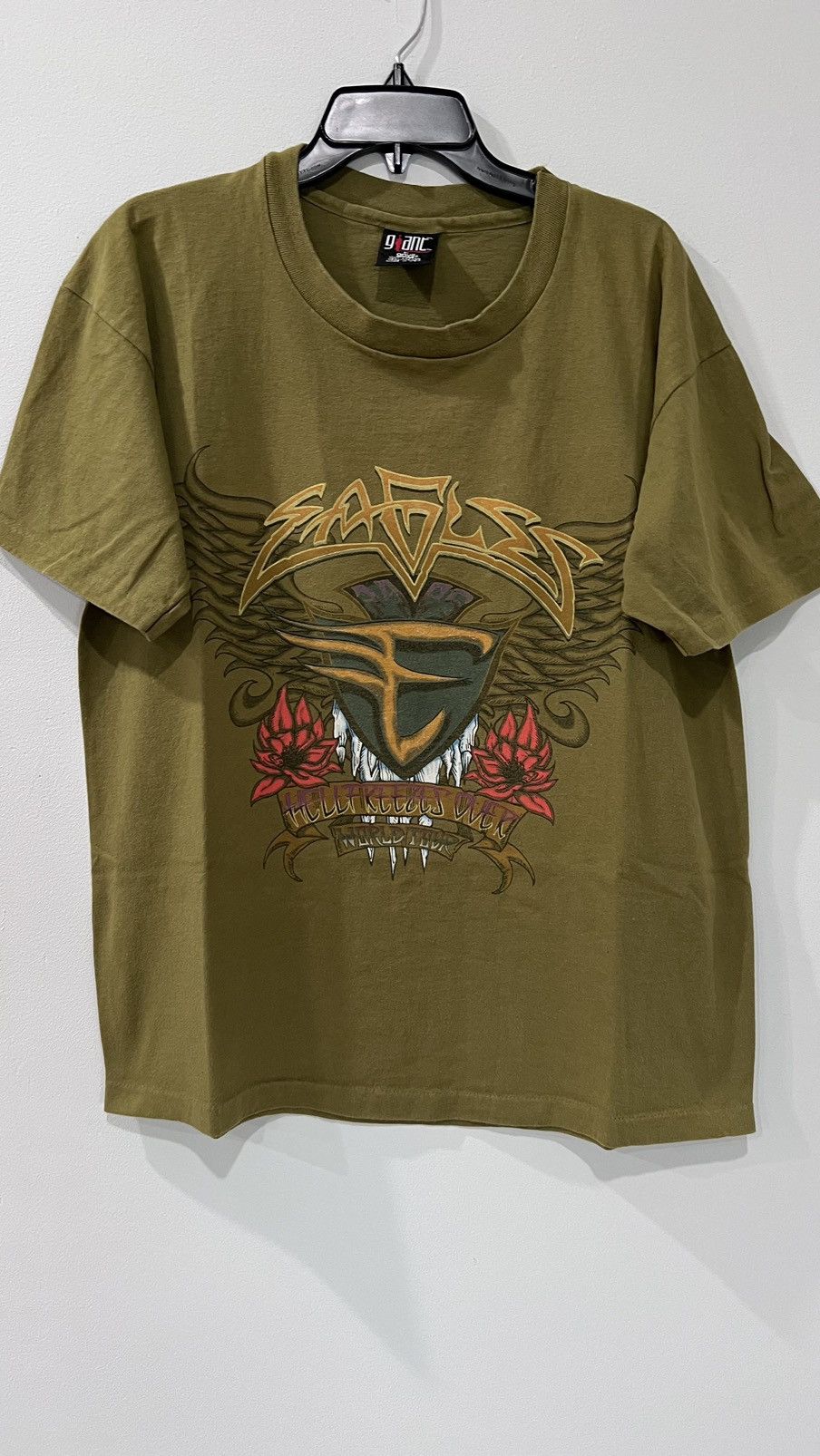 Band Tees The Eagles “Hell freeze over world tour” Tee / Giant Tag Size US XL / EU 56 / 4 - 1 Thumbnail