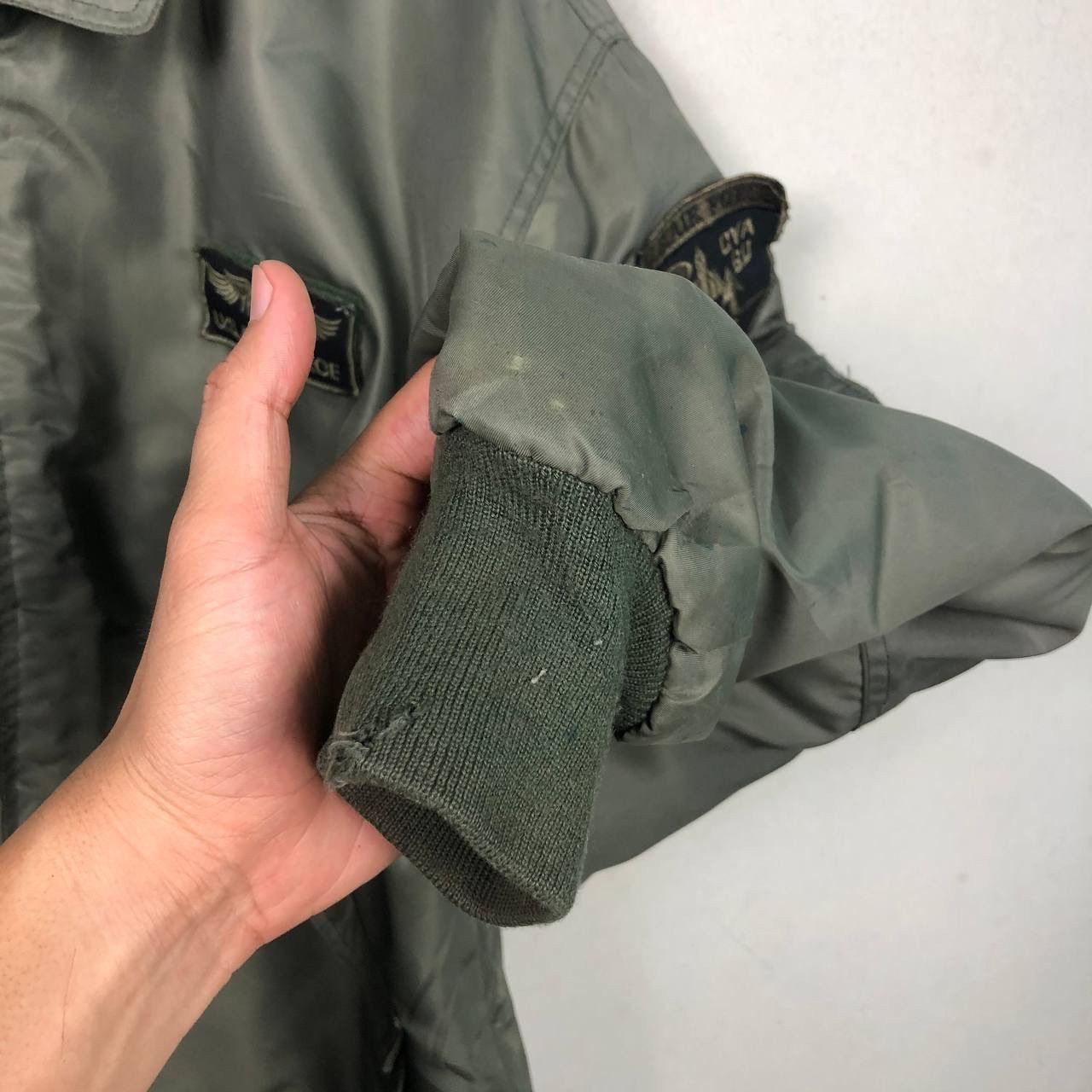 Vintage Vintage U.S Air Force Bomber Flight Jacket Army Green Size US XXL / EU 58 / 5 - 10 Thumbnail
