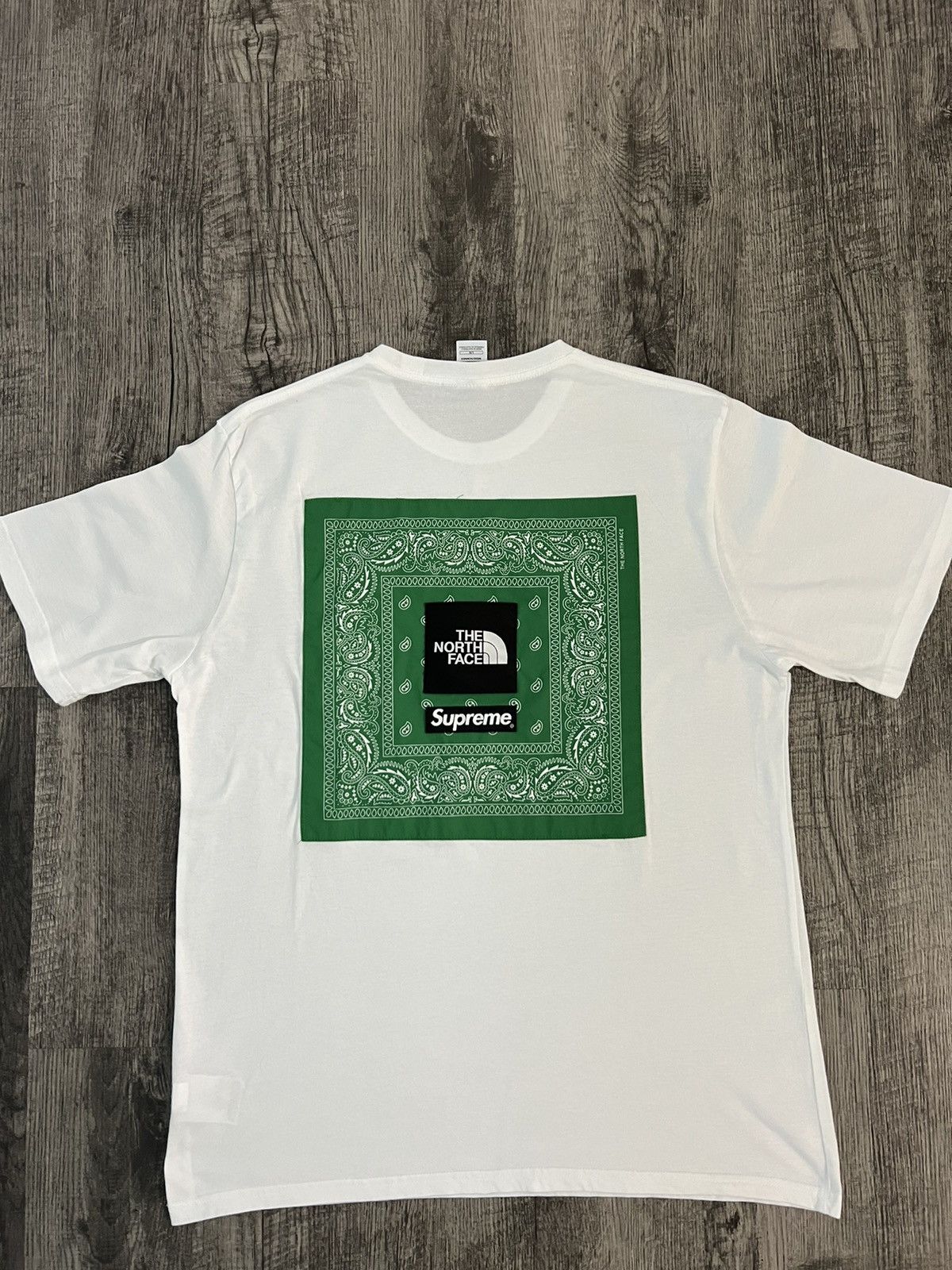 Supreme × The North Face Supreme x The North Face Bandana tee 