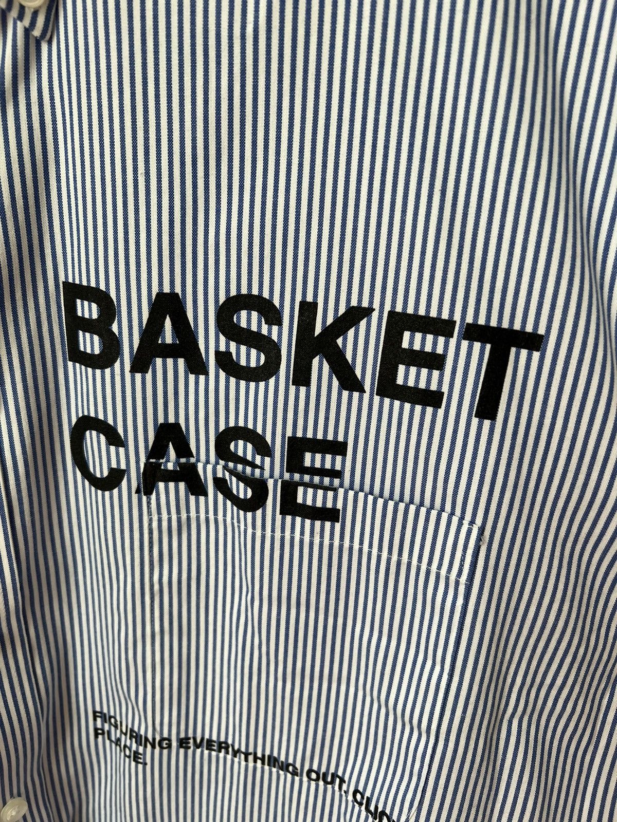 basketcase gallery Basketcase Gallery Button Up Graphic Shirt RARE Size US XL / EU 56 / 4 - 4 Thumbnail