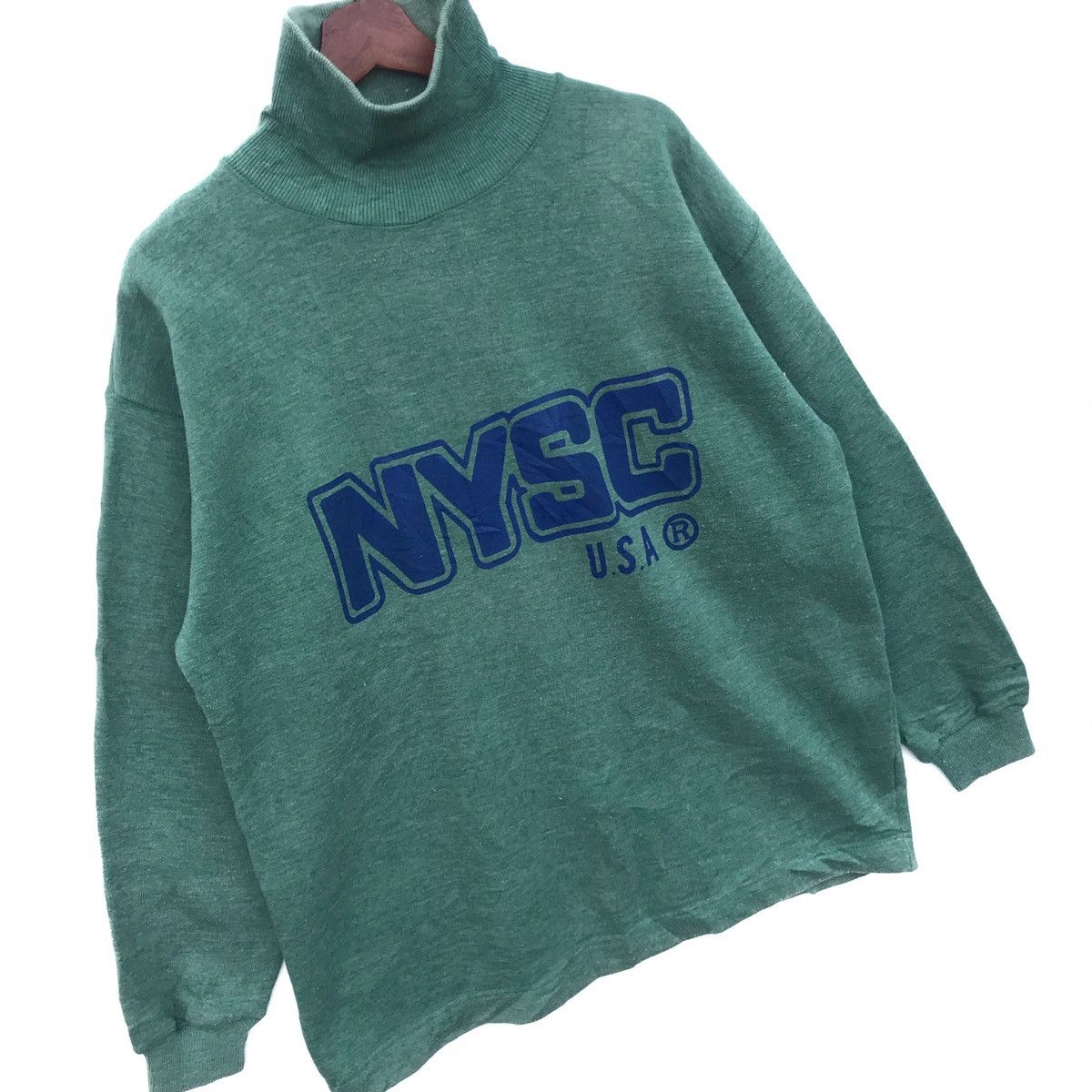 Lee Vintage NYSC USA Turtleneck Spellout Sweatshirt Size US L / EU 52-54 / 3 - 2 Thumbnail