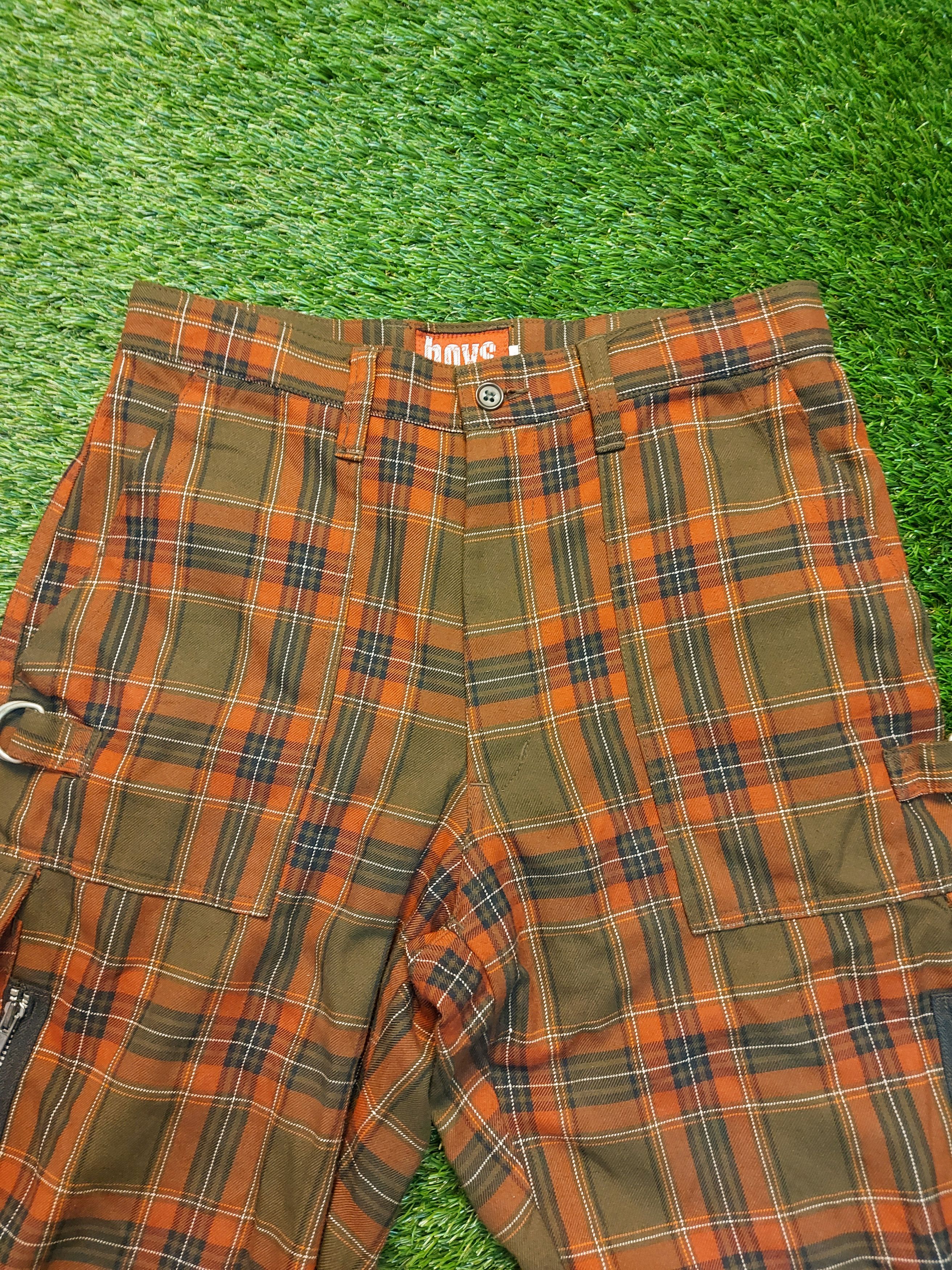 Japanese Brand × Seditionaries (J223) MEN BATSU - red tartan short pants Size US 30 / EU 46 - 3 Thumbnail
