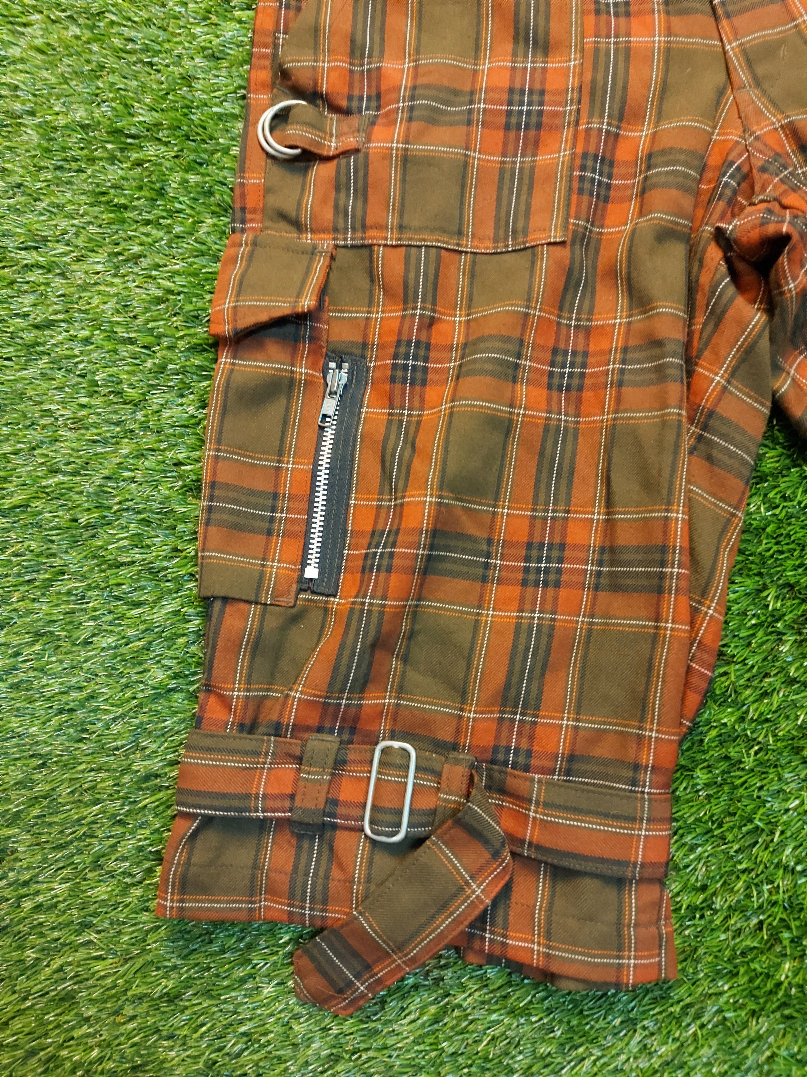 Japanese Brand × Seditionaries (J223) MEN BATSU - red tartan short pants Size US 30 / EU 46 - 4 Thumbnail