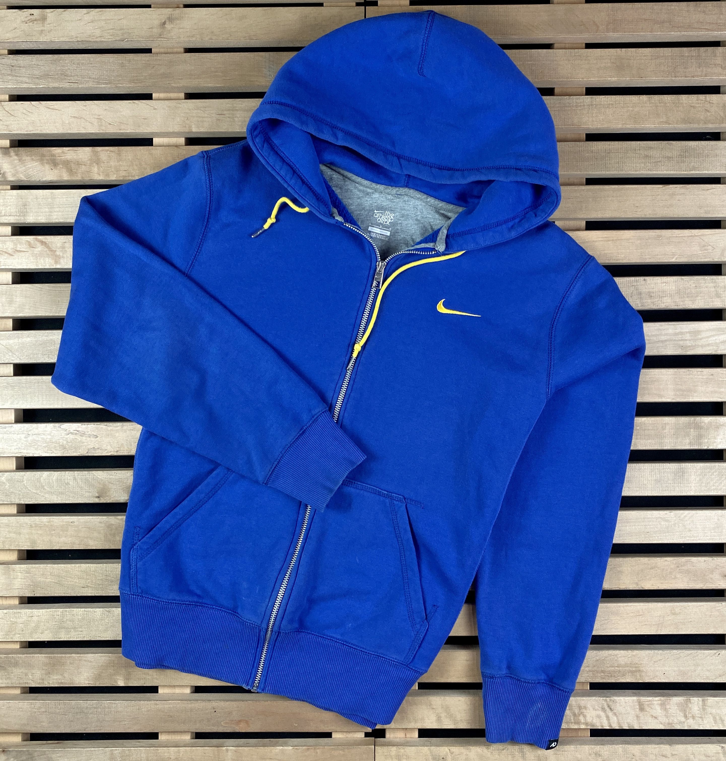 Nike × Vintage Men’s Hoodie Long Sleeve Nike Vintage Size L Size US L / EU 52-54 / 3 - 1 Thumbnail