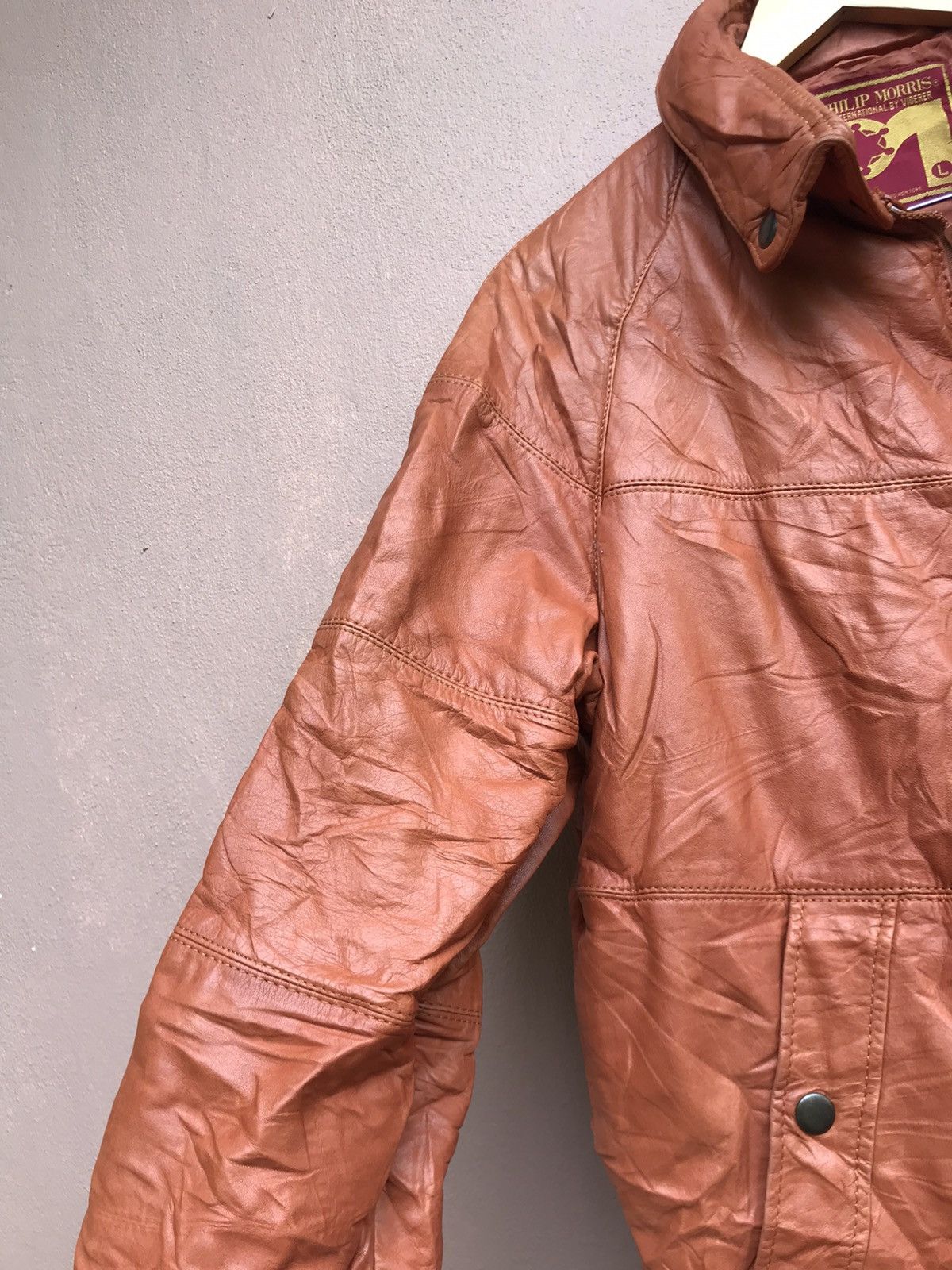 Vintage Philip Morris International by Vicerer Marlboro Leather Size US M / EU 48-50 / 2 - 3 Thumbnail