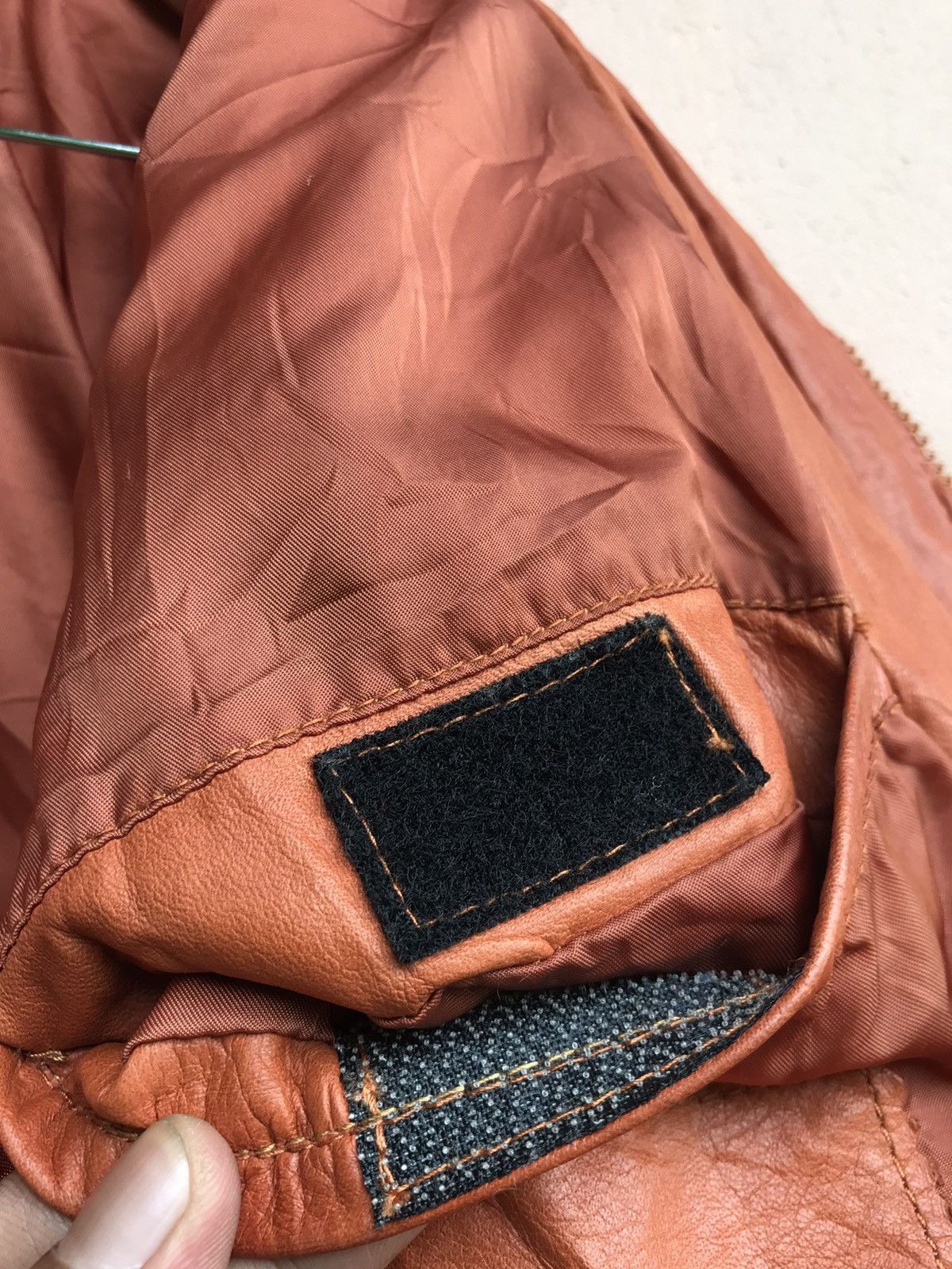 Vintage Philip Morris International by Vicerer Marlboro Leather Size US M / EU 48-50 / 2 - 25 Thumbnail