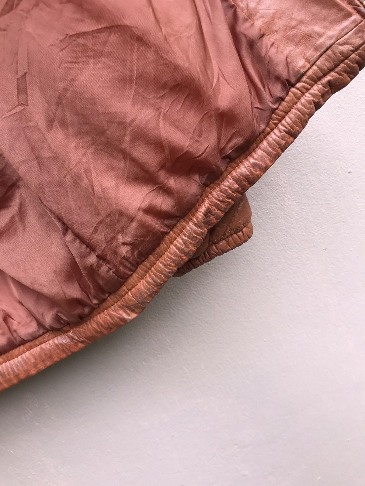 Vintage Philip Morris International by Vicerer Marlboro Leather Size US M / EU 48-50 / 2 - 19 Thumbnail