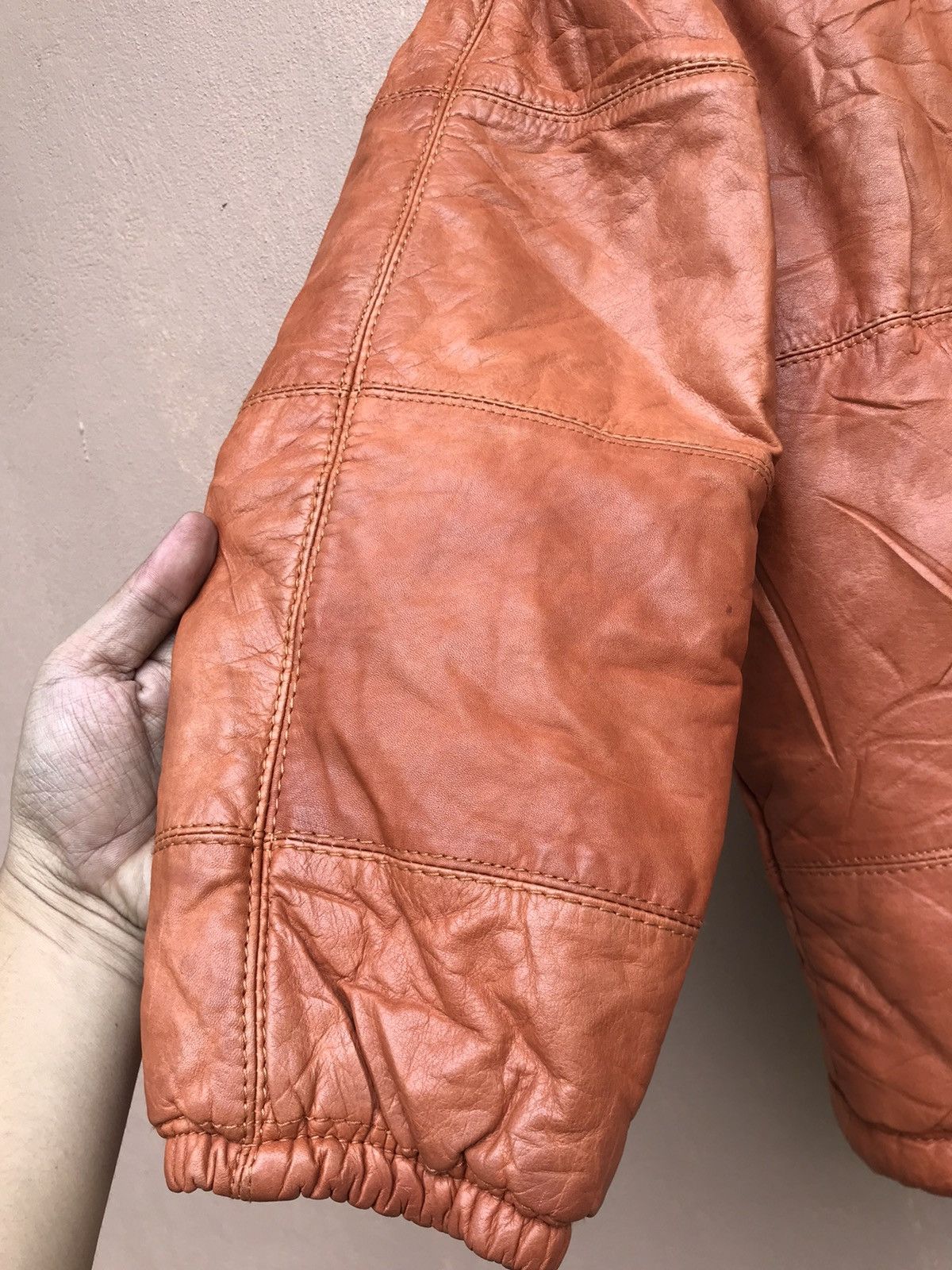 Vintage Philip Morris International by Vicerer Marlboro Leather Size US M / EU 48-50 / 2 - 14 Thumbnail