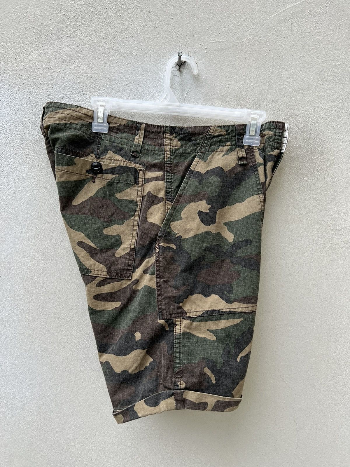 Neighborhood × South2 West8 Neighborhood Japan Ripstop Camouflage Military Short Pant Size US 31 - 15 Thumbnail