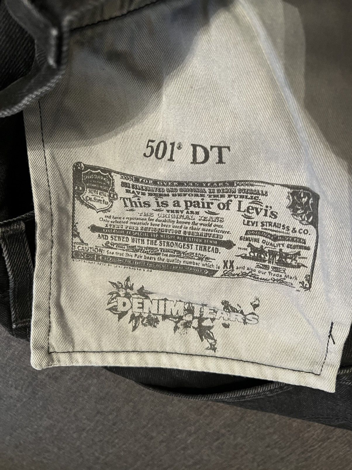 DENIM TEARS × Levi's Denim tears cotton wreath black on black monogram jeans Size US 32 / EU 48 - 15 Thumbnail
