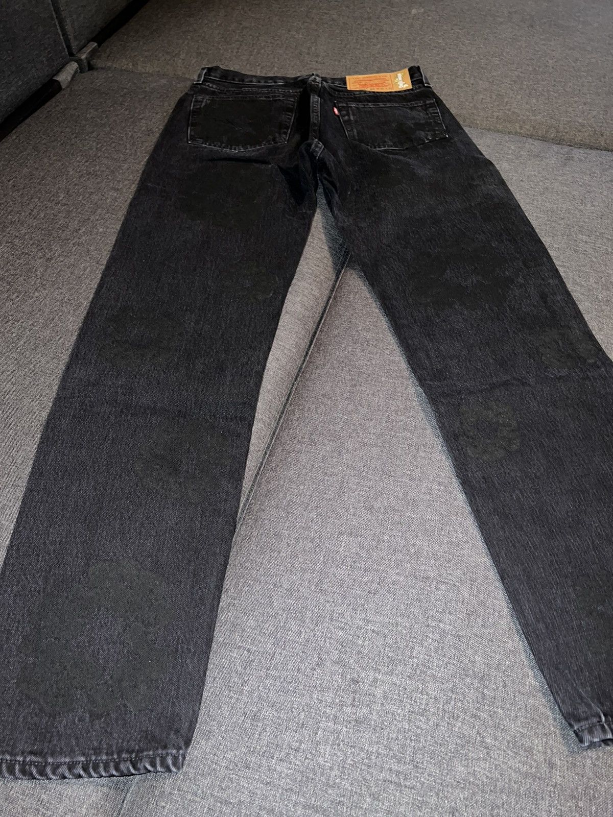 DENIM TEARS × Levi's Denim tears cotton wreath black on black monogram jeans Size US 32 / EU 48 - 17 Thumbnail