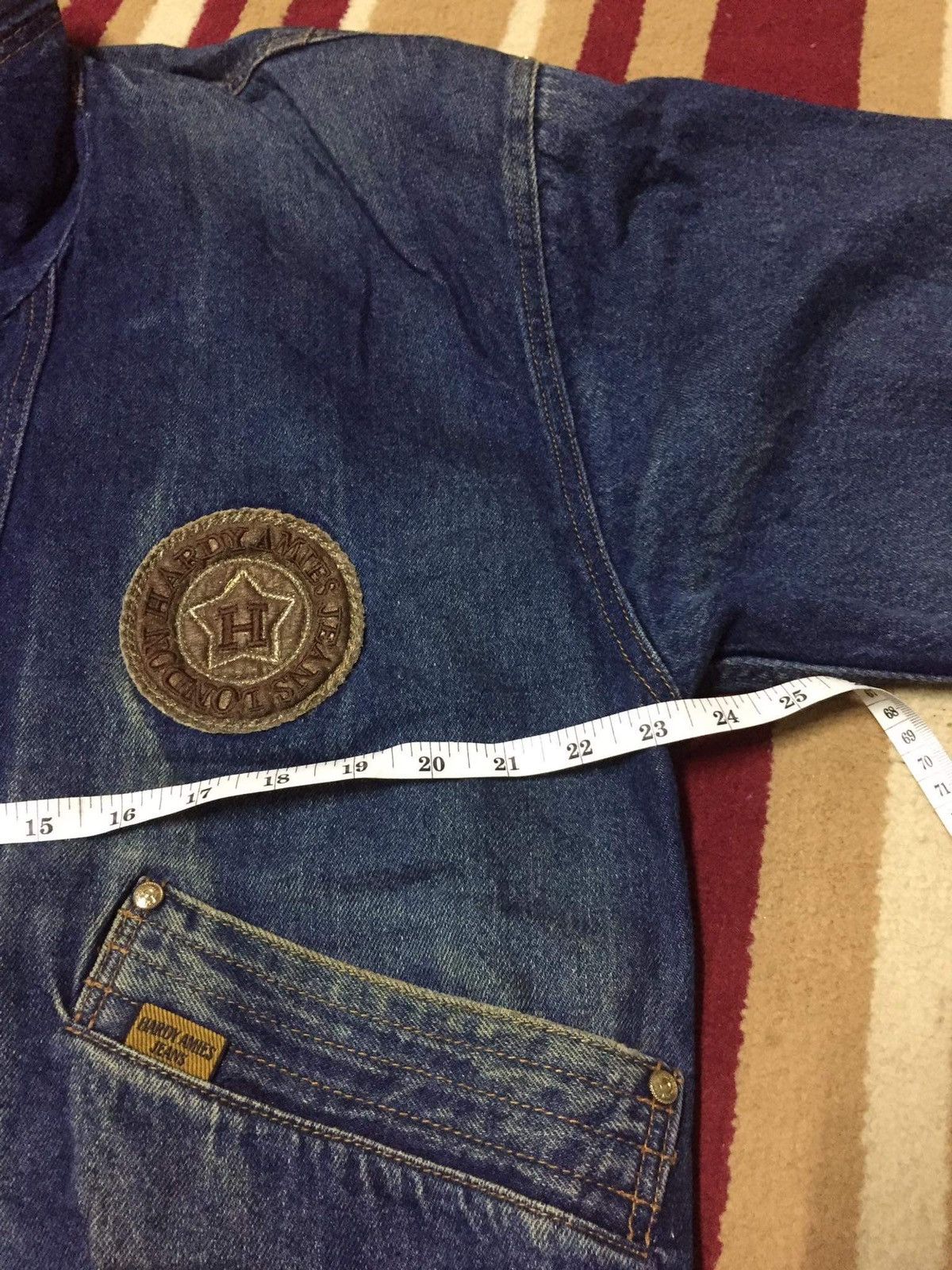 Japanese Brand 80’s Multicolor rainbow embroidered denim jacket Size US M / EU 48-50 / 2 - 14 Thumbnail