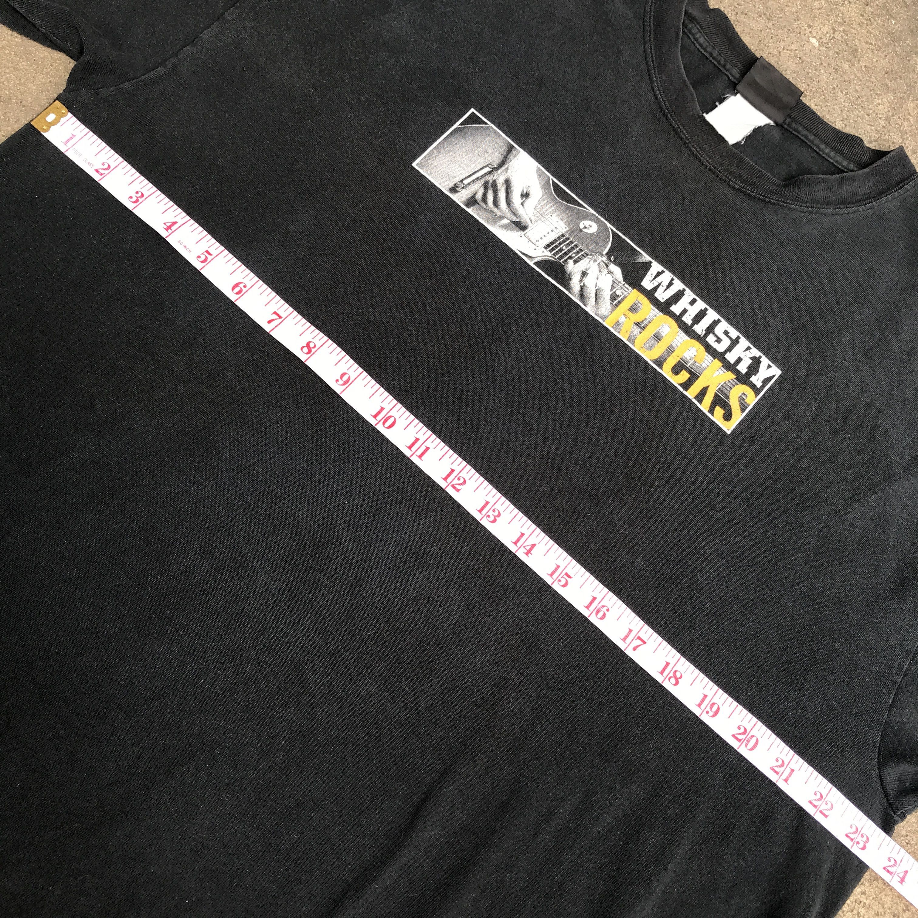 Band Tees × Vintage Vintage 2004 The Distillers Punk Band Promo Tee Shirt Size US XL / EU 56 / 4 - 9 Thumbnail