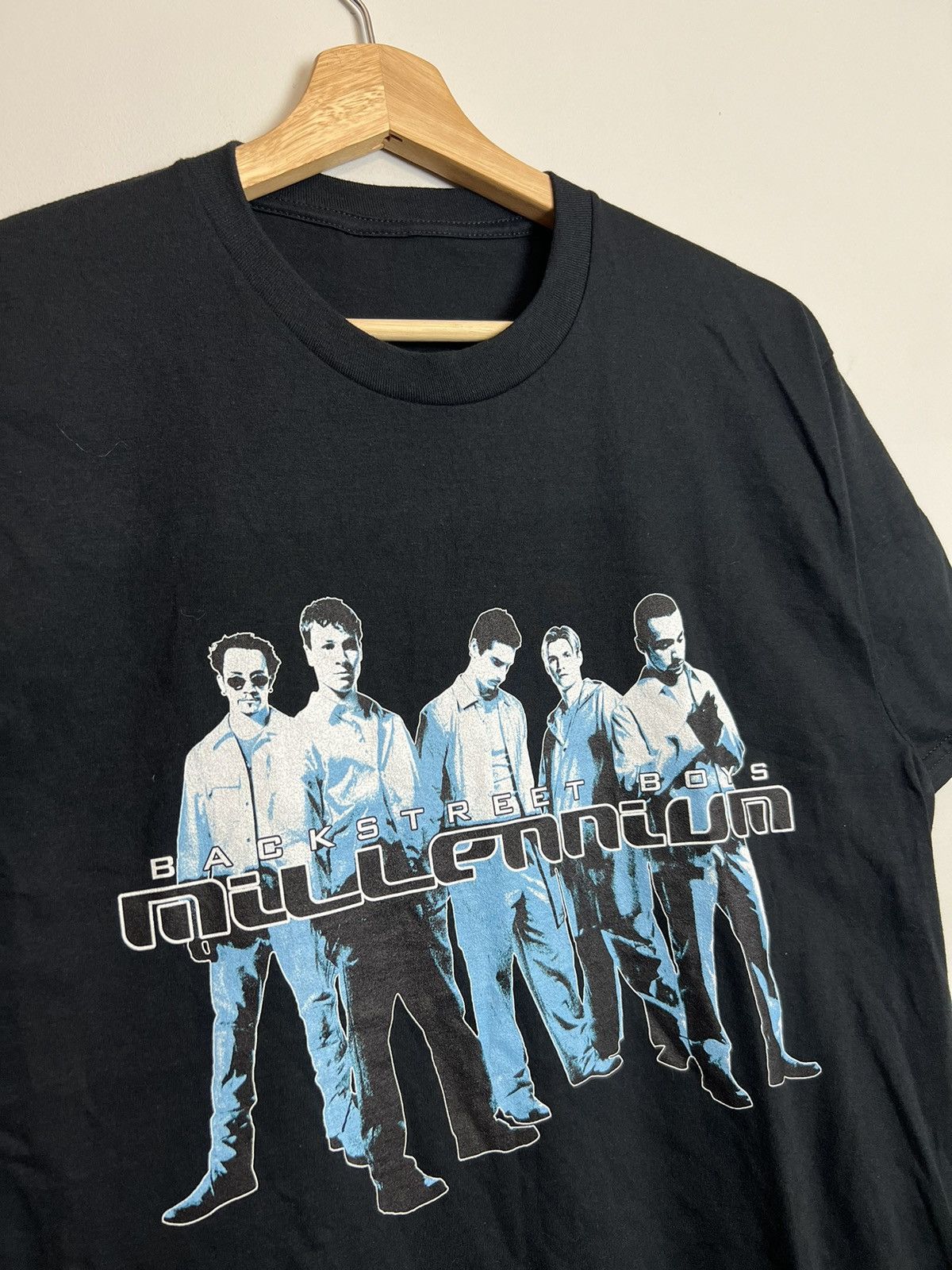 Band Tees Vintage 1999 Backstreet Boys Millennium Album Promo Band Tee Size US M / EU 48-50 / 2 - 2 Thumbnail