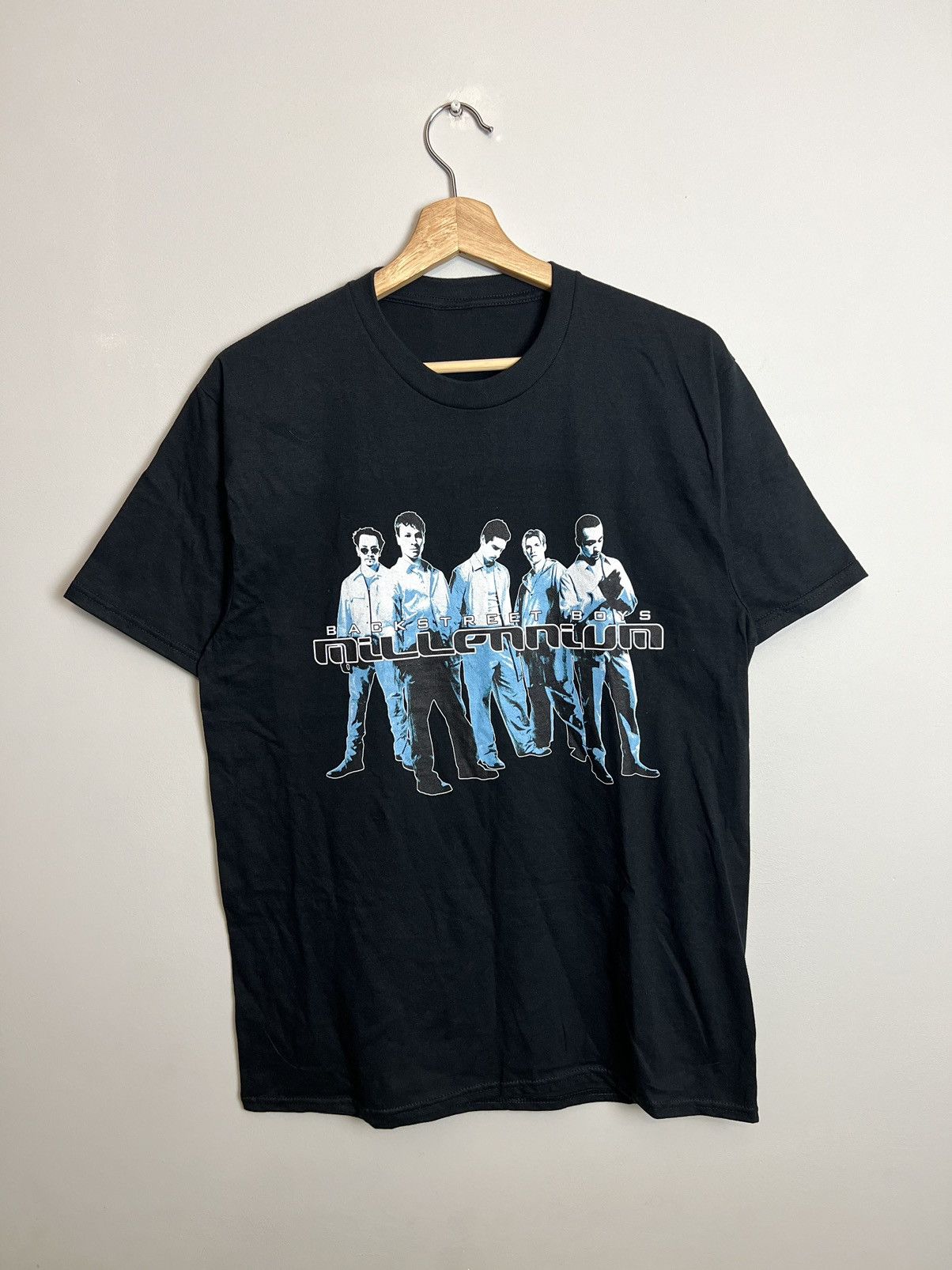 Band Tees Vintage 1999 Backstreet Boys Millennium Album Promo Band Tee Size US M / EU 48-50 / 2 - 1 Thumbnail