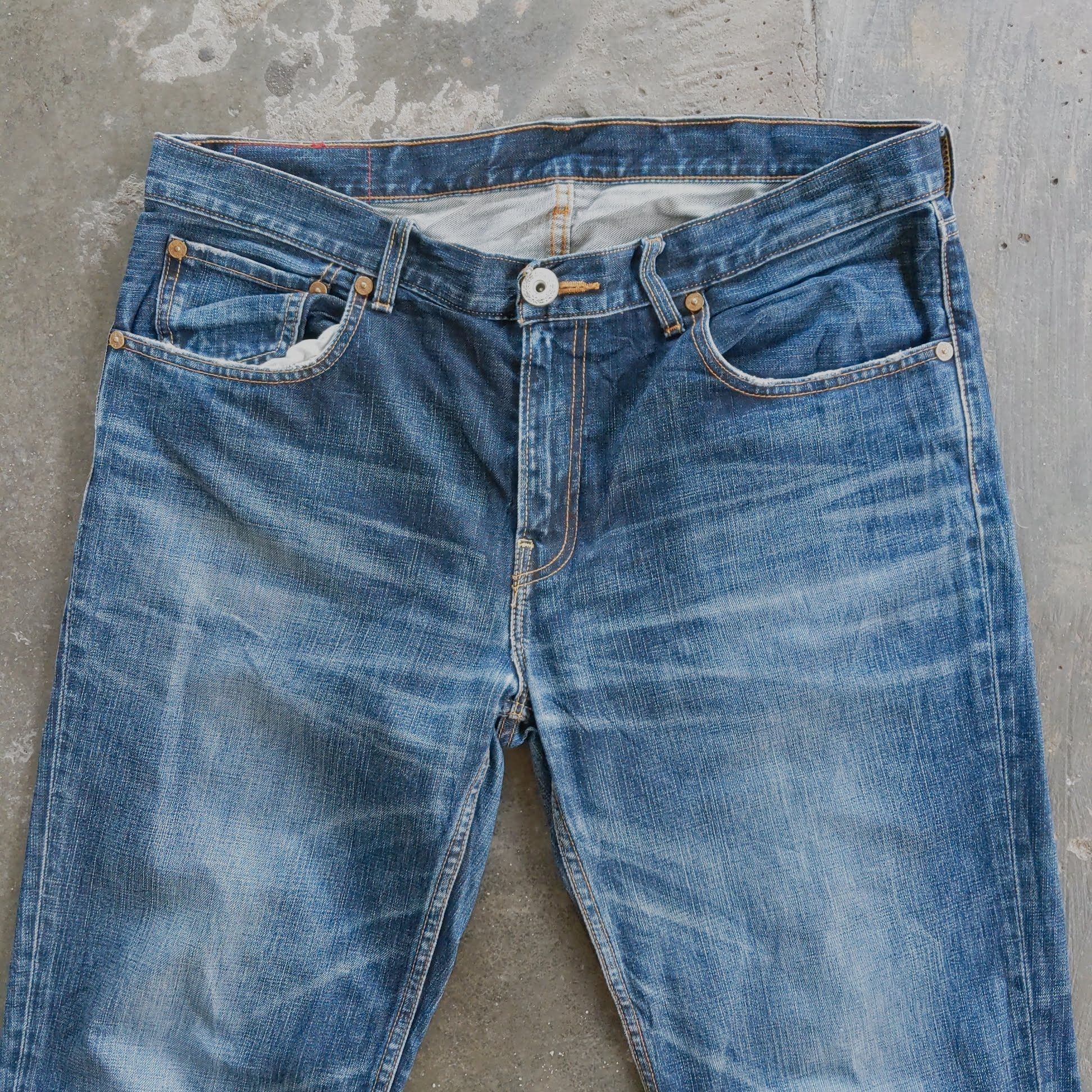 Japanese Brand Vintage Levis's 502 Distressed Riveted Denim Jeans Pants Size US 38 / EU 54 - 2 Thumbnail