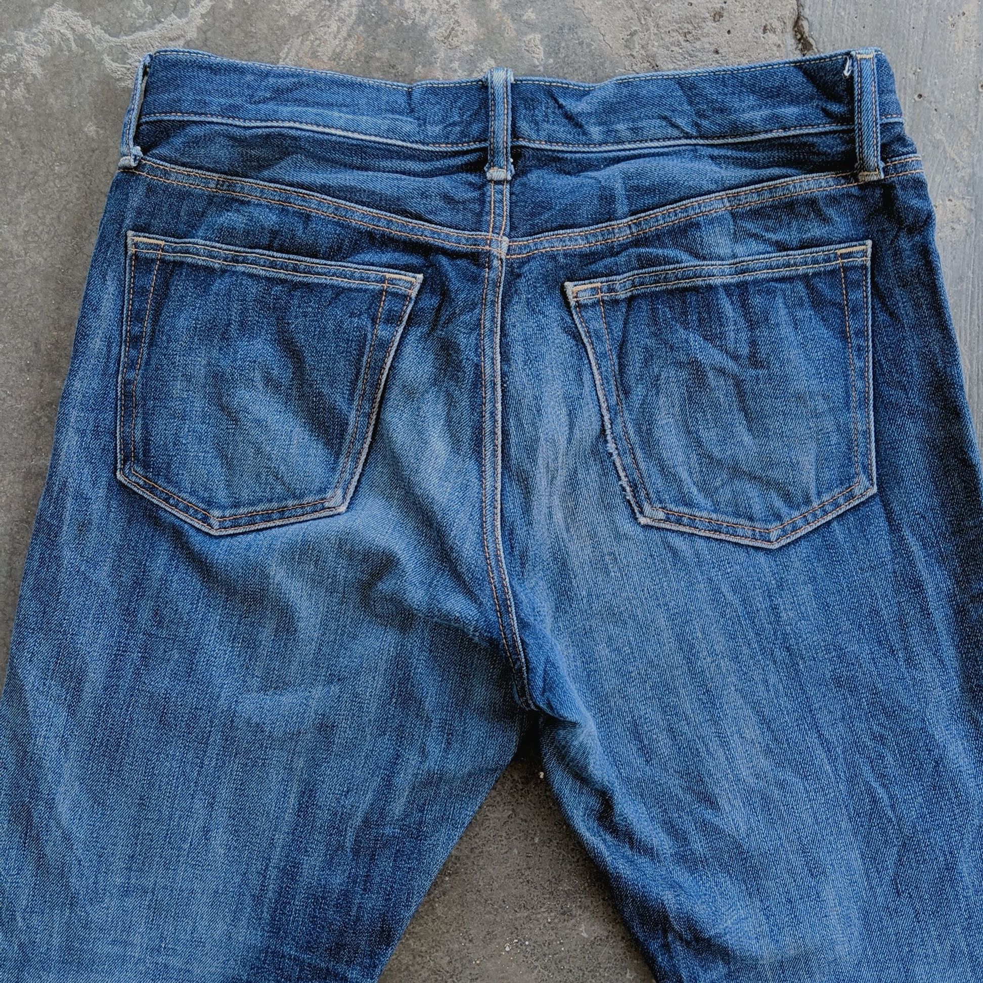 Japanese Brand Vintage Japan Distressed Faded Trousers Jeans Pants Size US 34 / EU 50 - 9 Thumbnail