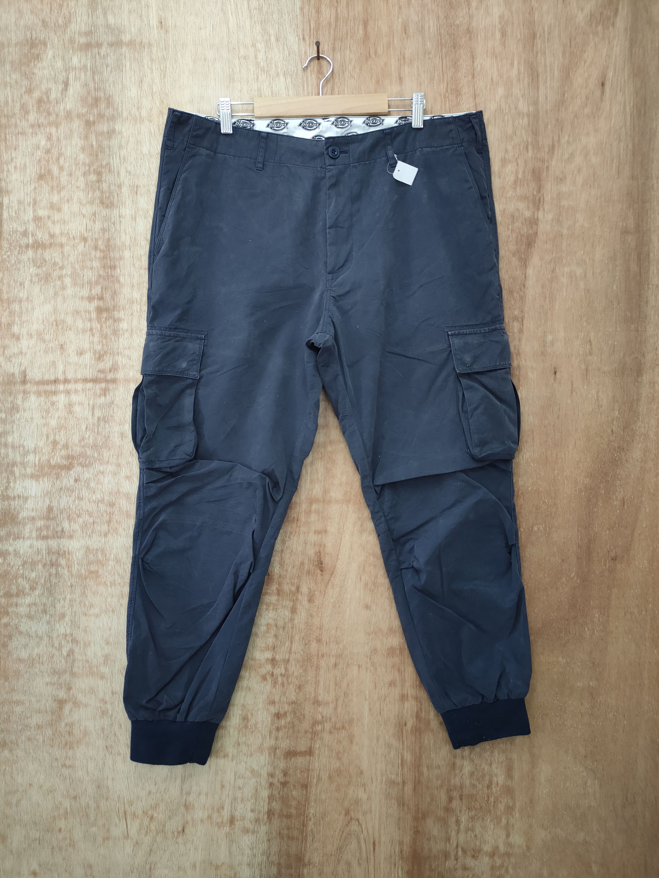 image of Dickies Jogger Multi Pocket Streetwear Cargo Pants 46-239 in Grey, Men's (Size 34)