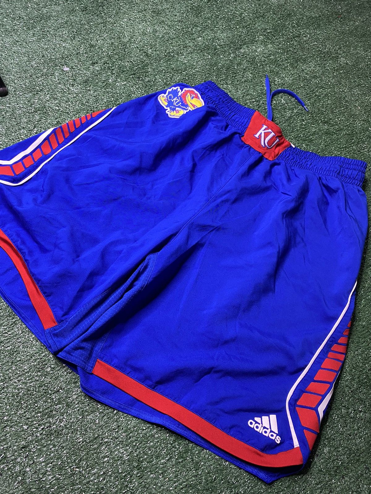 Kansas Jayhawks Adidas Basketball Shorts XL Red On Court