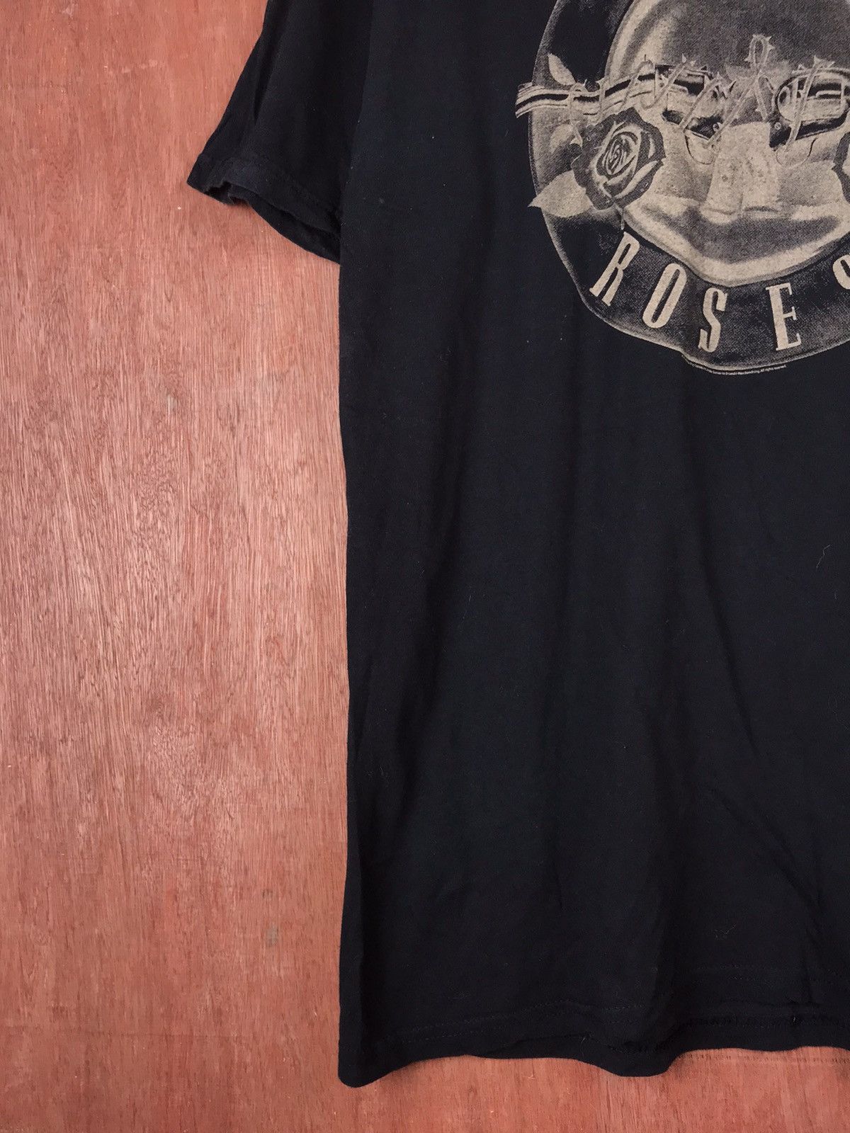 Band Tees Guns n Roses Band Short Sleeve T-Shirt #2241 Size US XL / EU 56 / 4 - 2 Thumbnail