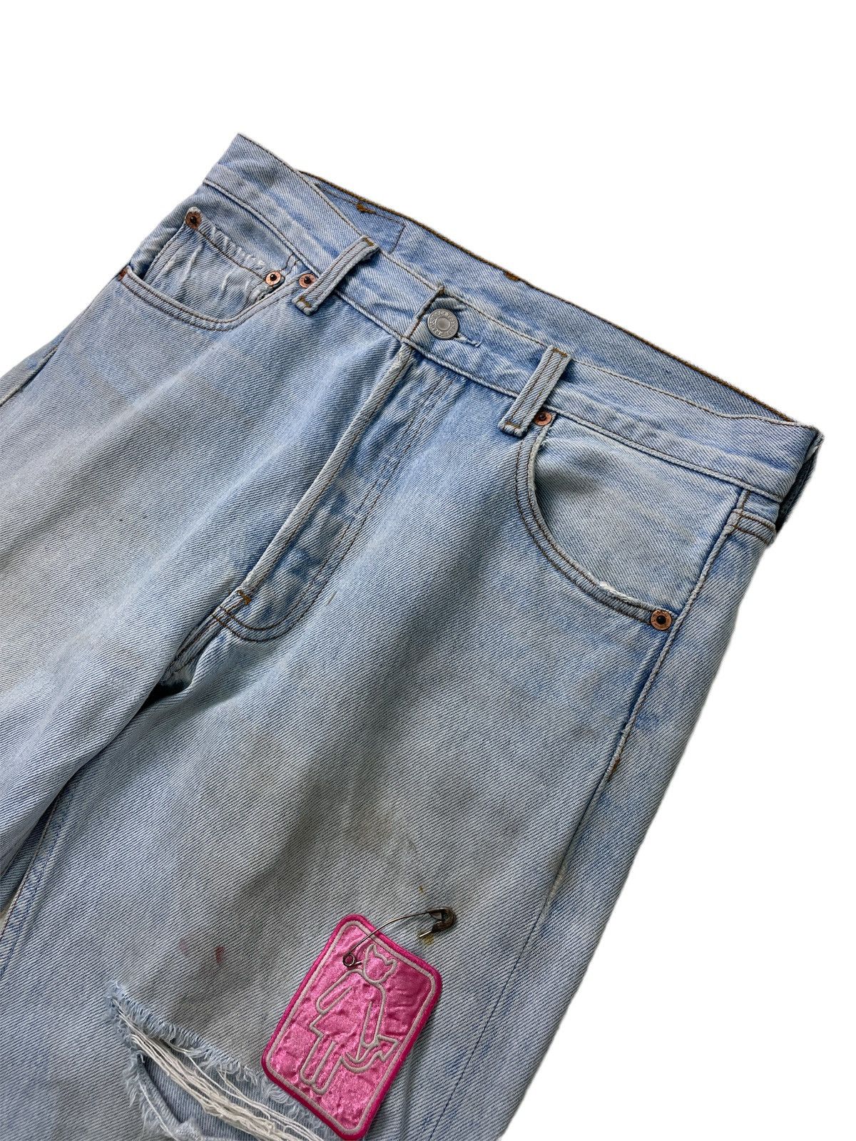 Vtg Levi’s 501 x The Clash Distressed Denim Jeans